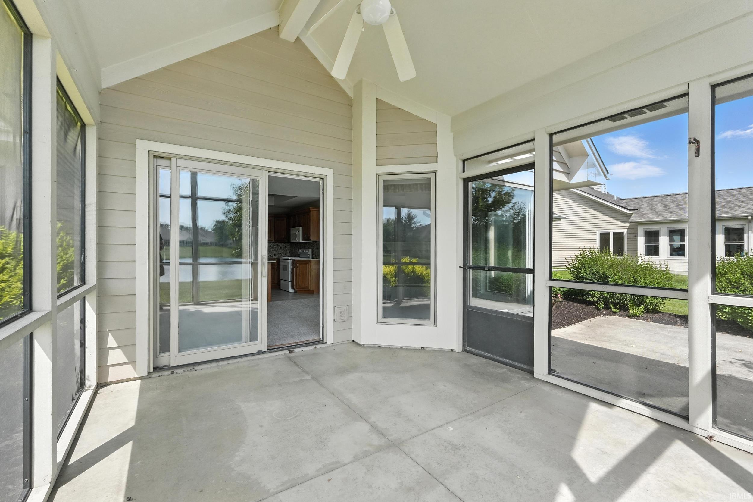Photo 33 of 425 Bayspring Drive