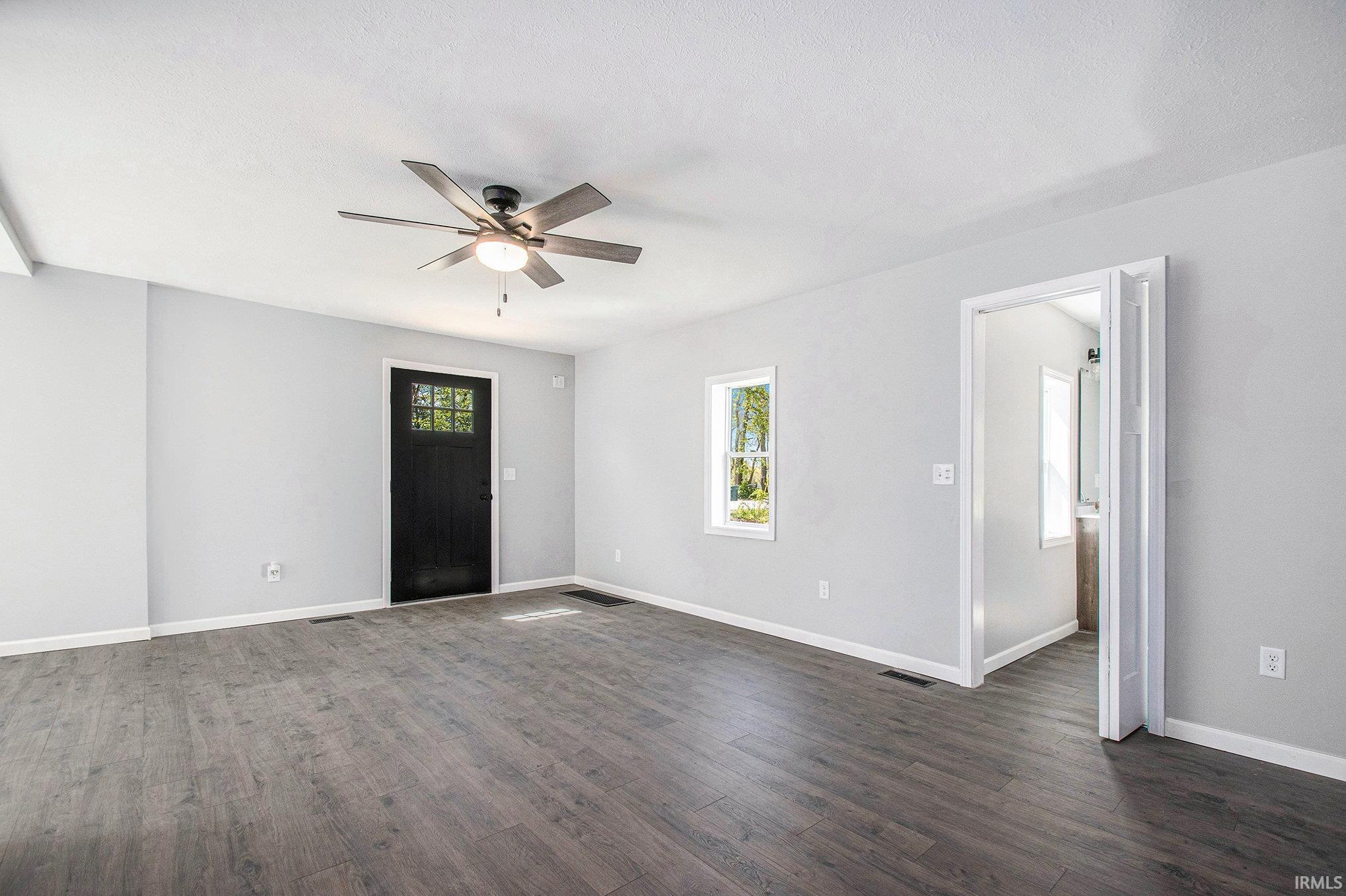 Homes for sale in Osceola, IN | 10059 Jefferson Rd, Osceola, IN 46561 | MLS# 202524797