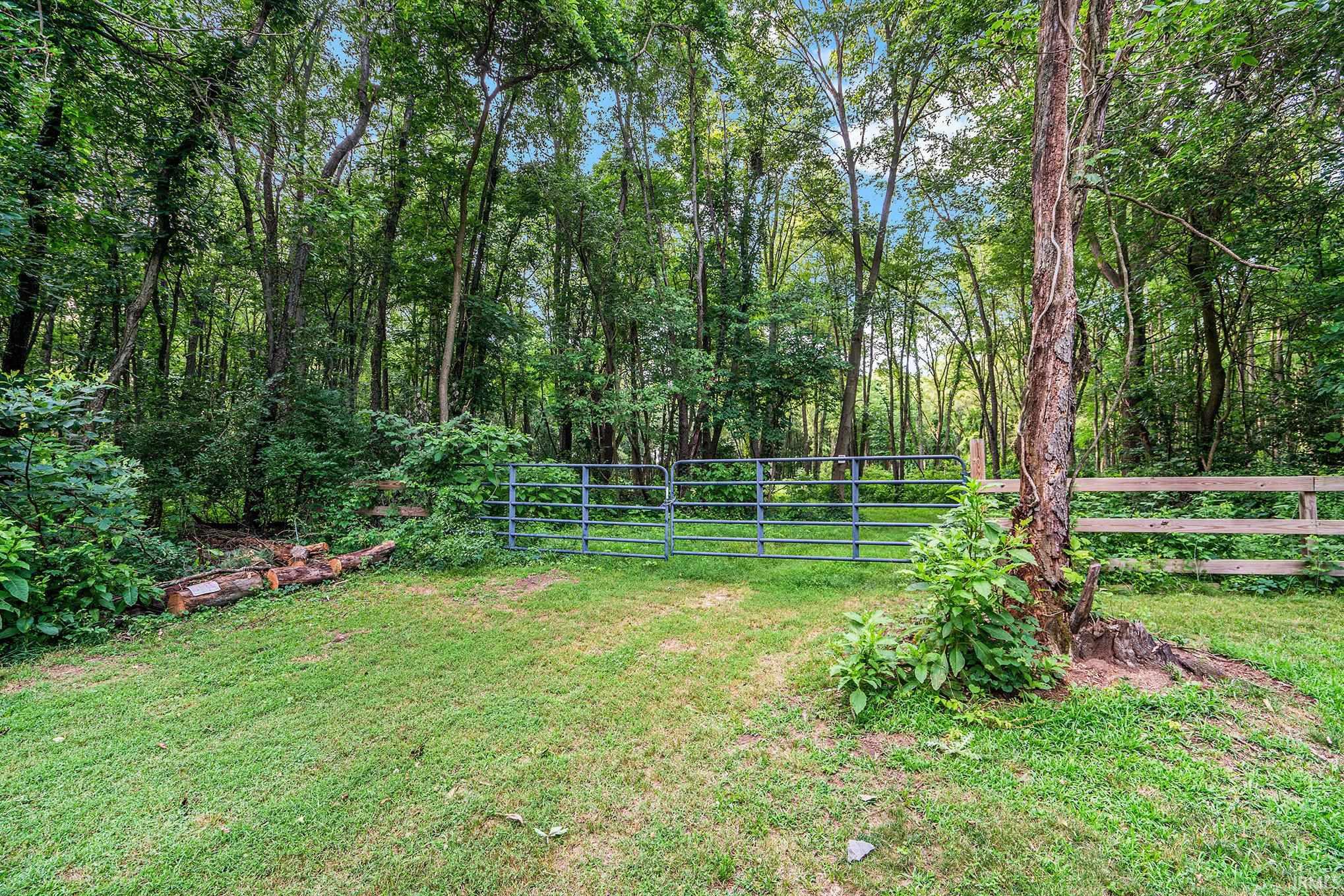 Photo 0 of 4314 Bristol Street