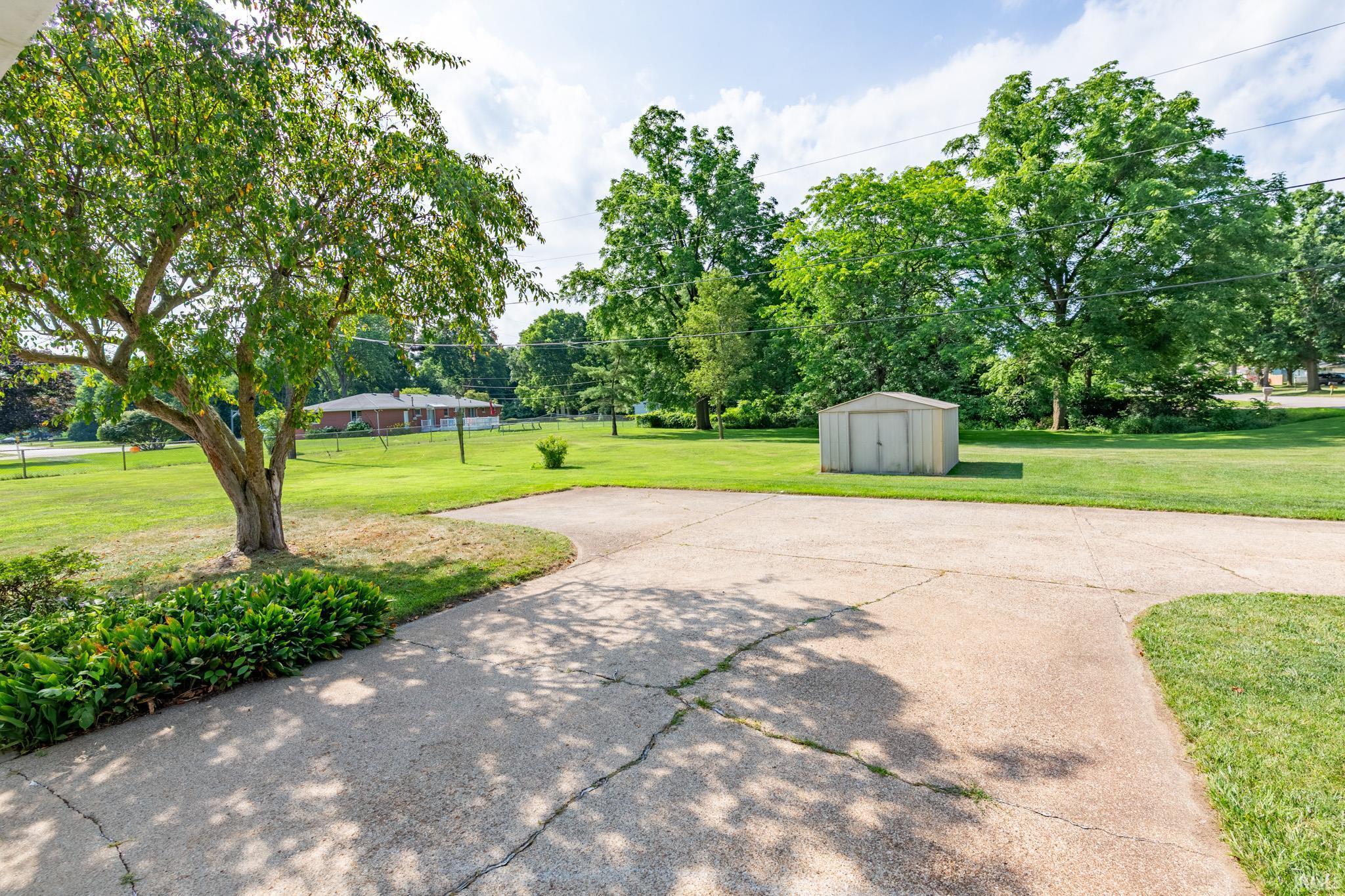 Photo 29 of 60234 Robin Hood Lane