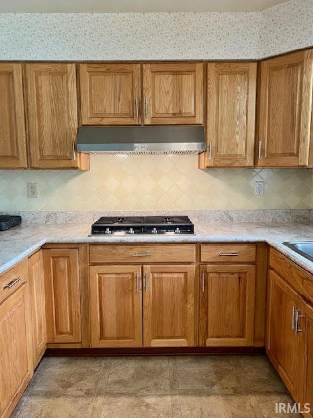 Photo 9 of 60234 Robin Hood Lane