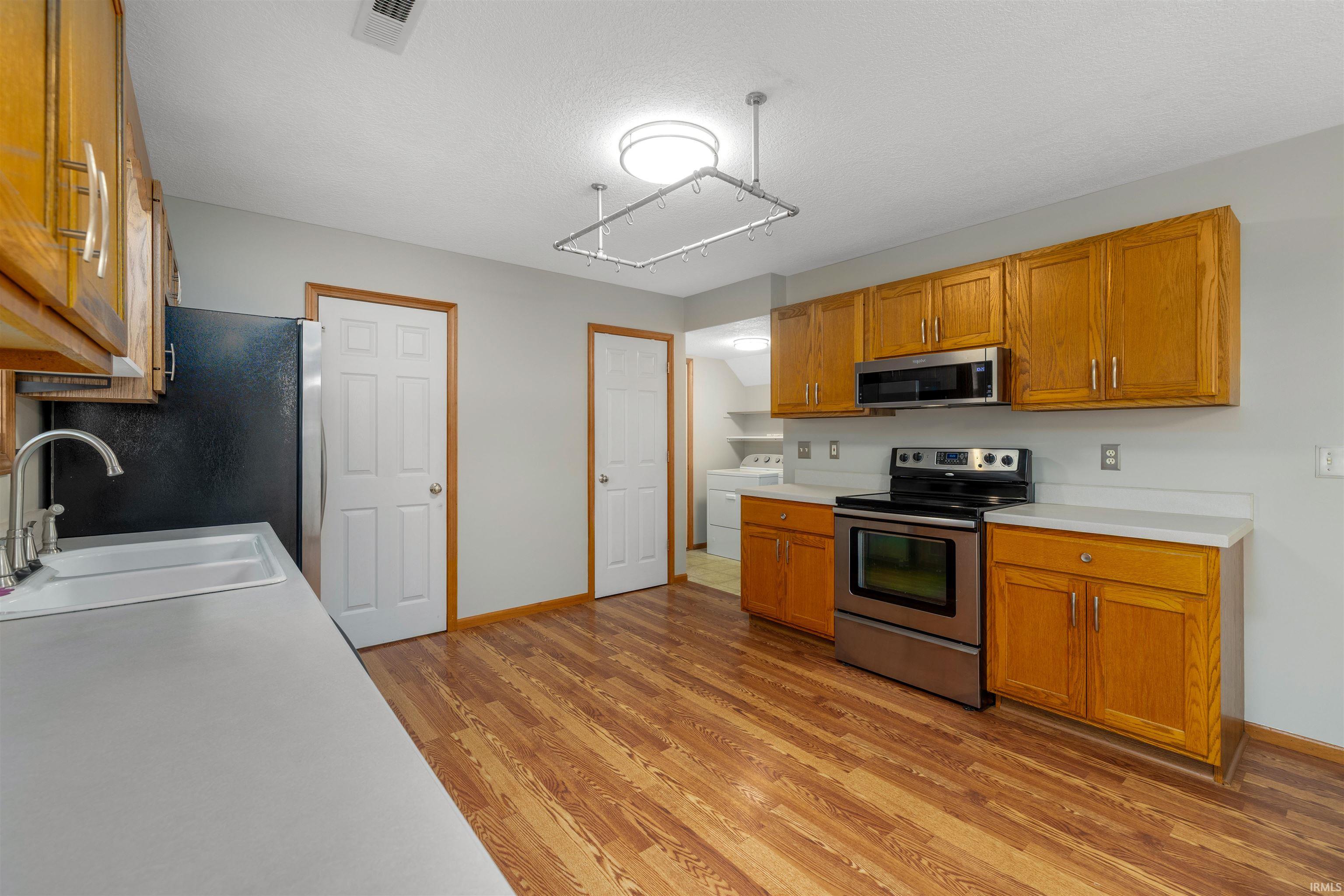 Photo 8 of 12531 Stoneboro Court