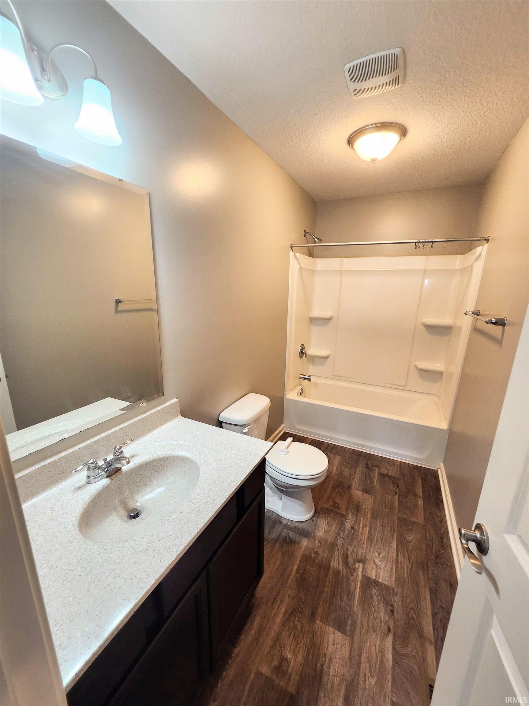 Photo 14 of 13381 Crescent Ridge Drive
