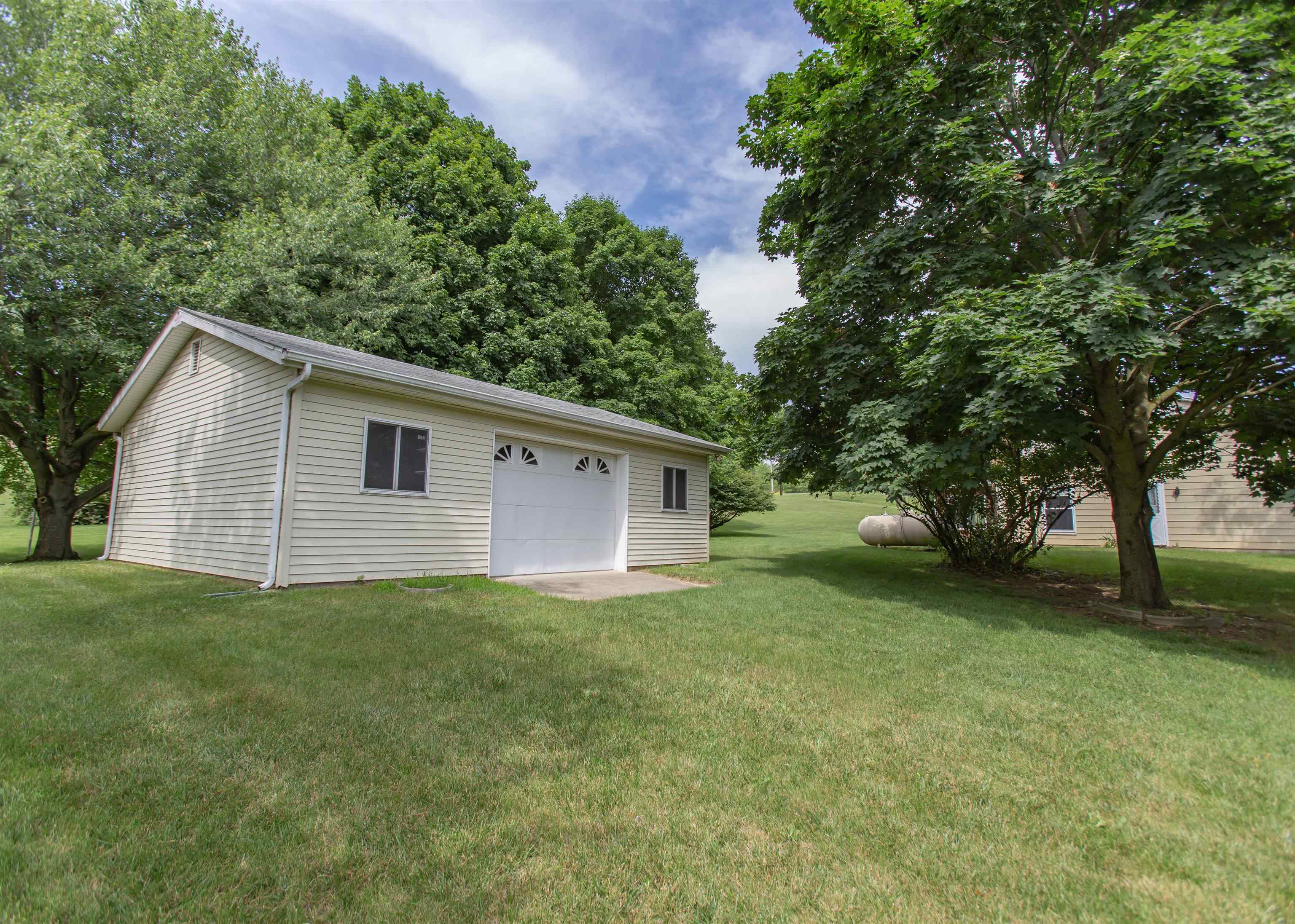 Photo 20 of 360 E 280 N