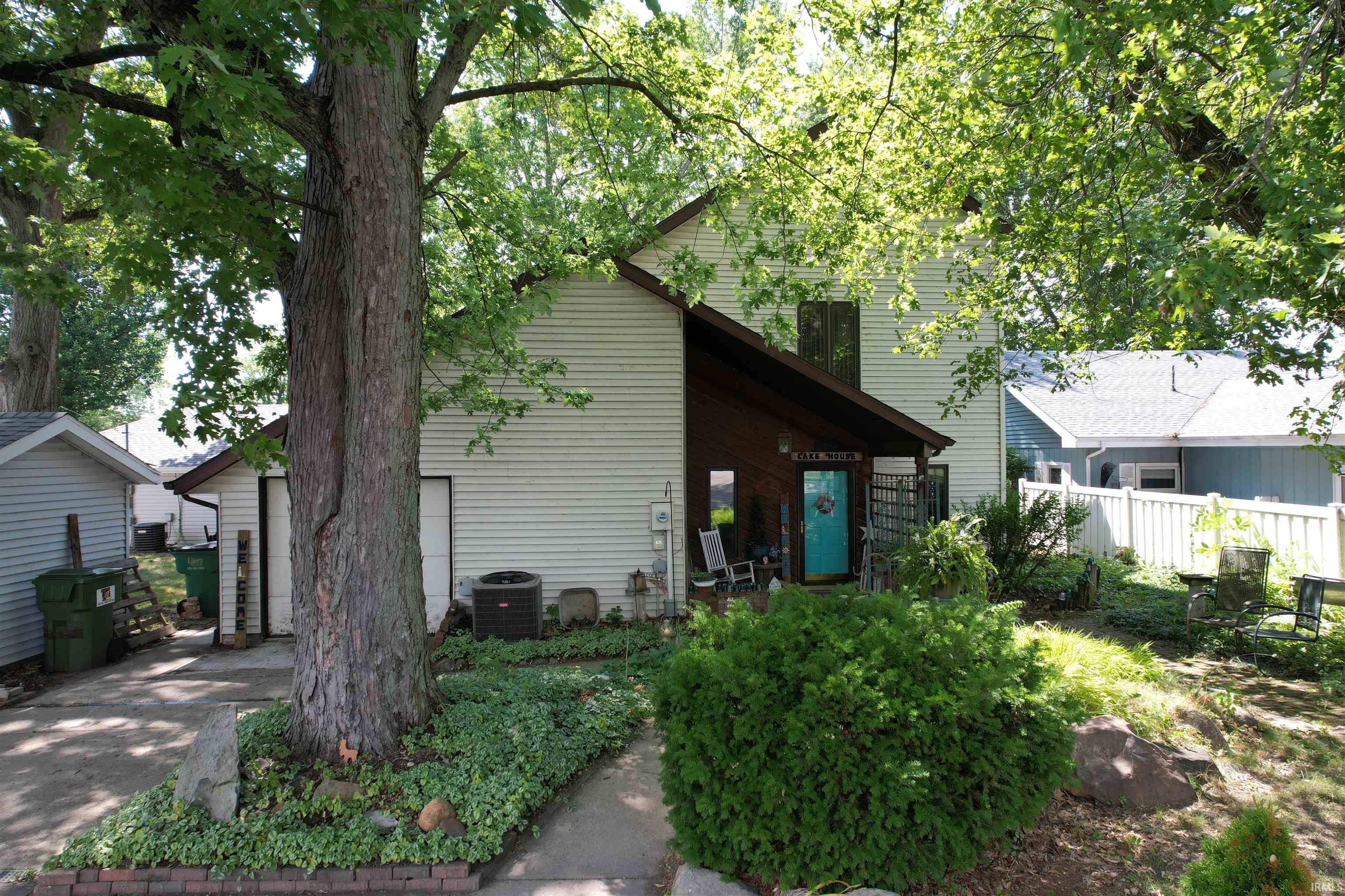 Homes for sale in Monticello, IN | 11068 N Lower Lake Shore Dr, Monticello, IN 47960 | MLS# 202524932