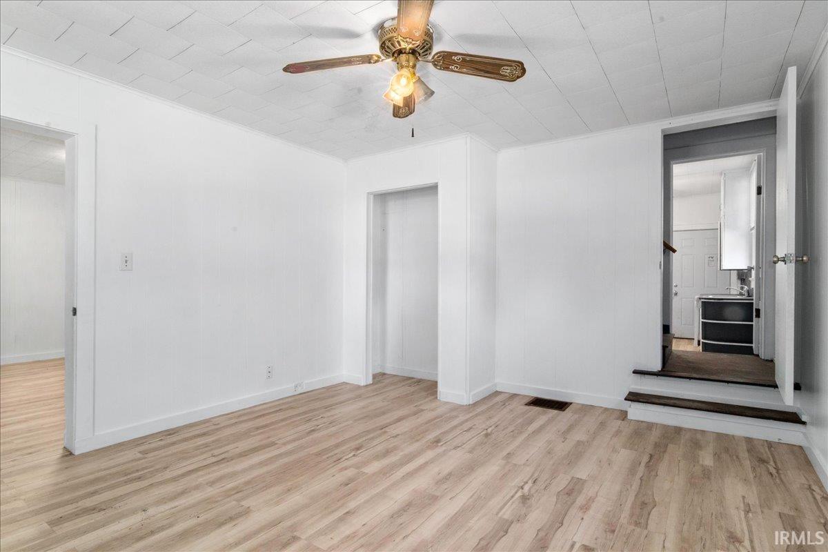 Homes for sale in Evansville, IN | 656 E Oregon St, Evansville, IN 47711 | MLS# 202524983