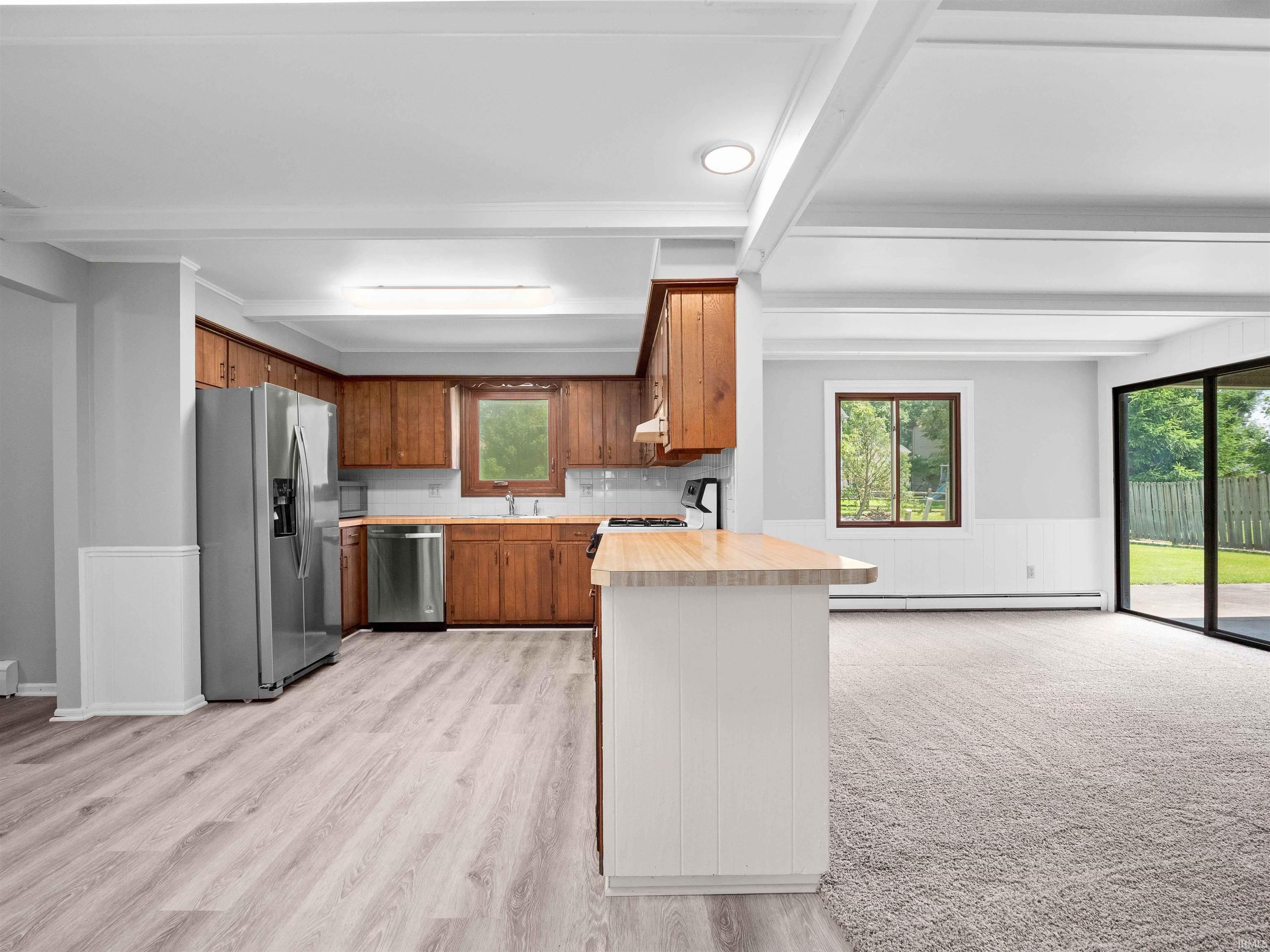 Photo 4 of 6506 Woodthrush Drive