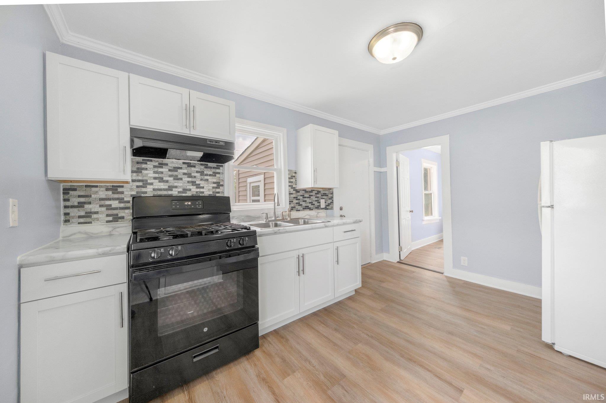 Photo 19 of 3014 Drexel Avenue