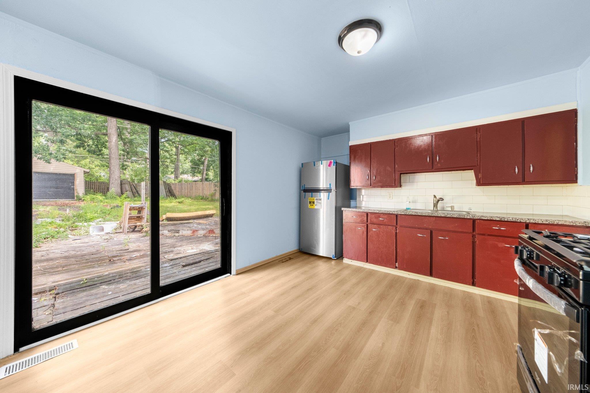 Photo 10 of 6125 Chaddsford Drive