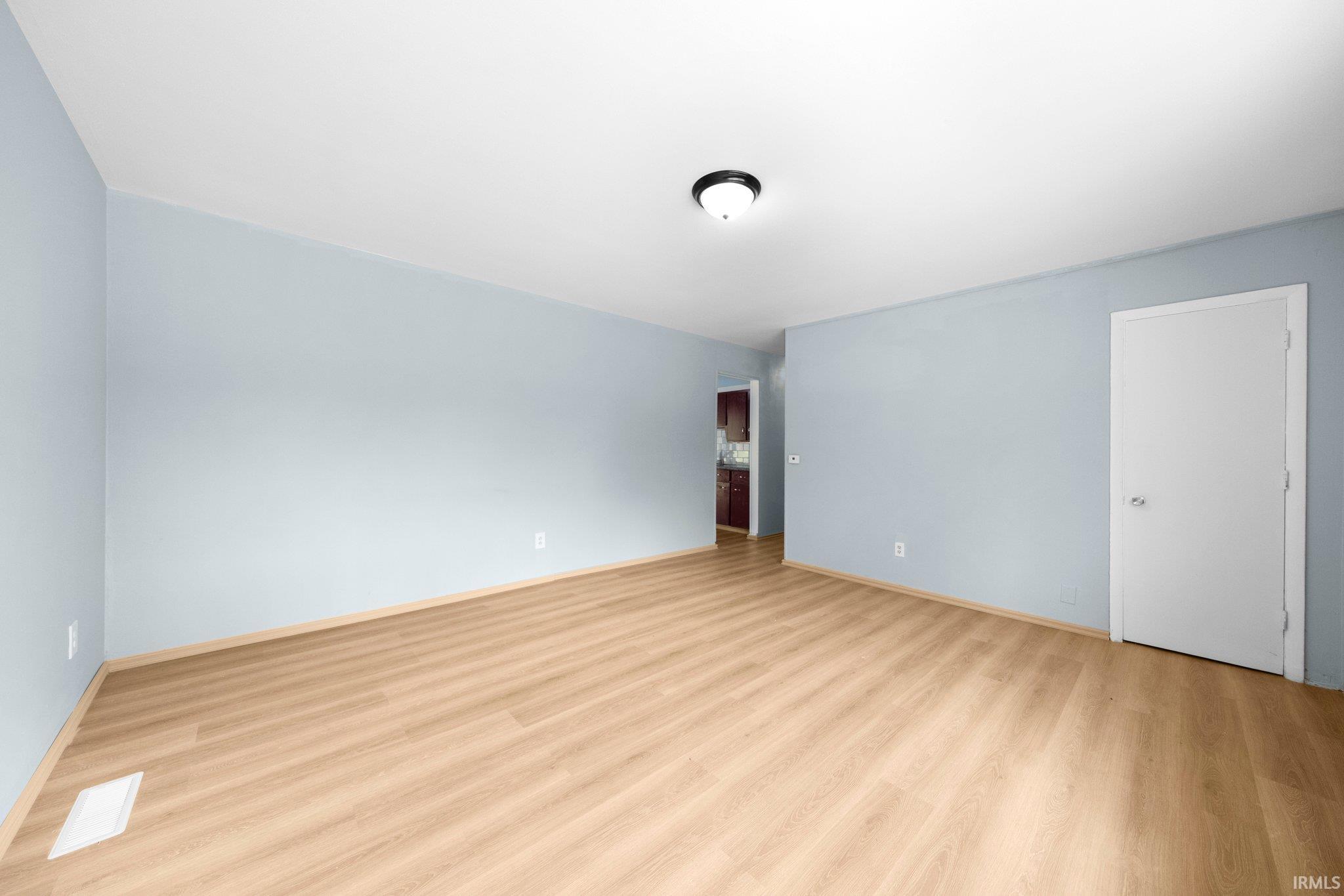 Photo 3 of 6125 Chaddsford Drive