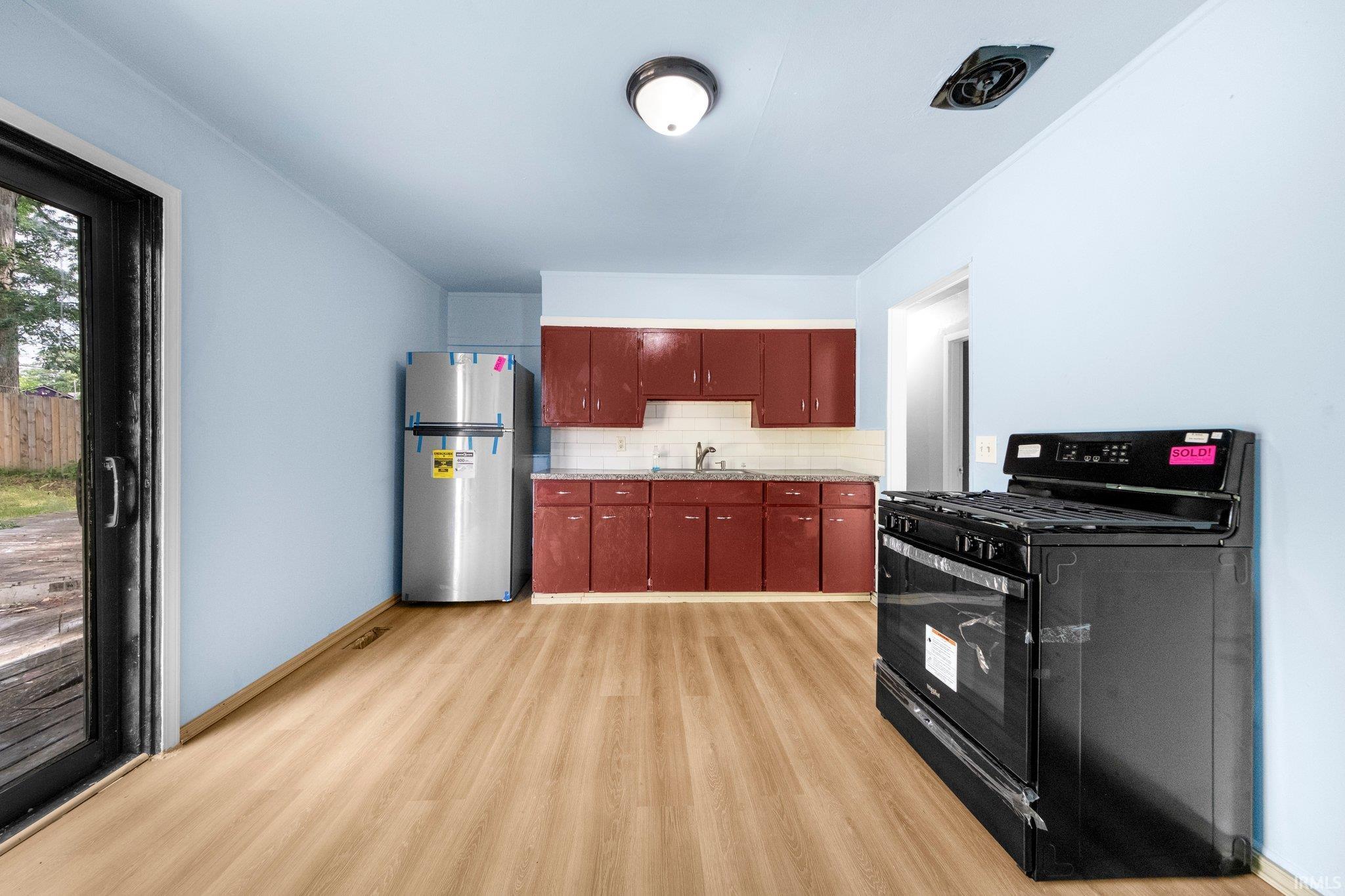 Photo 9 of 6125 Chaddsford Drive