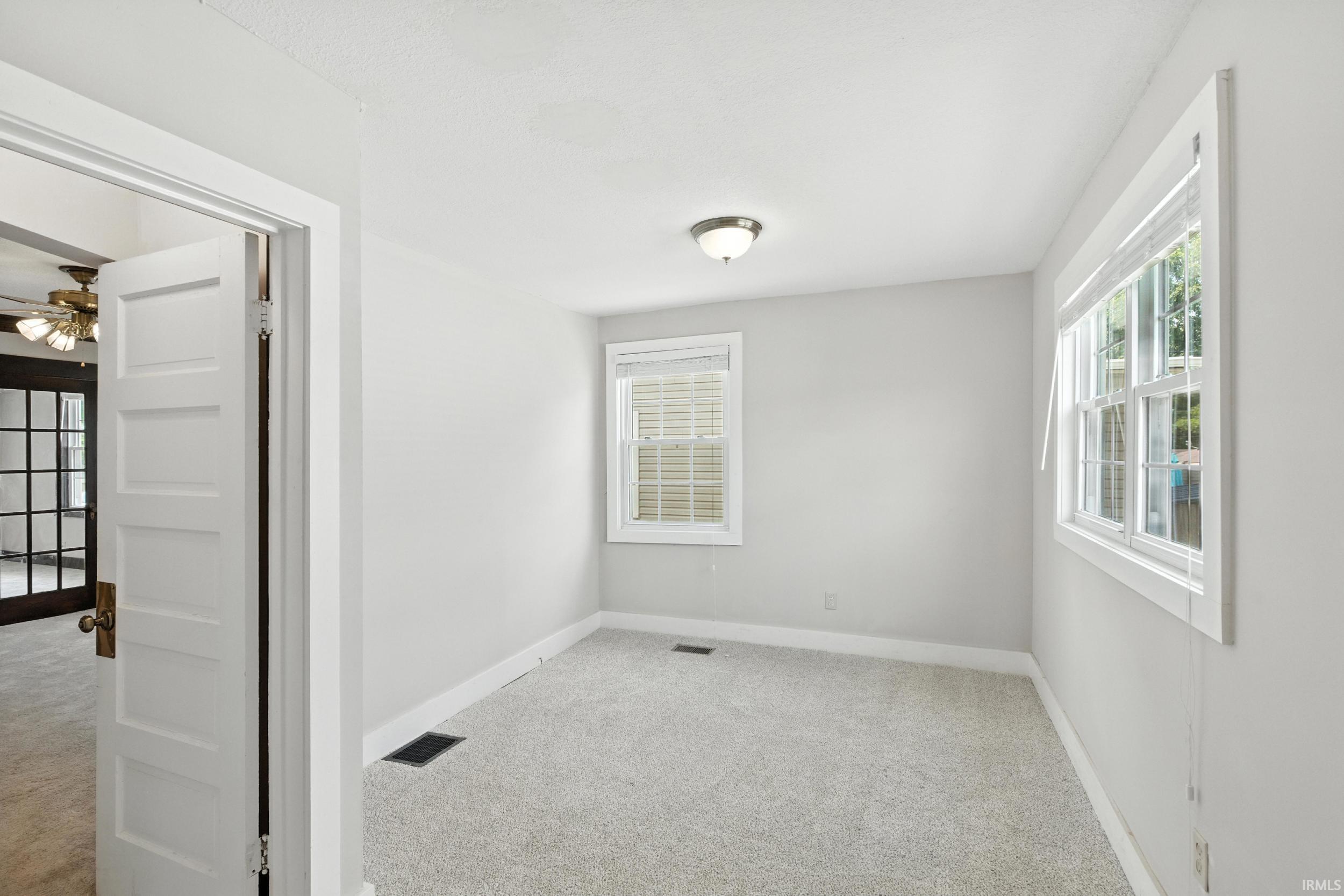 Photo 11 of 714 W Wildwood Avenue