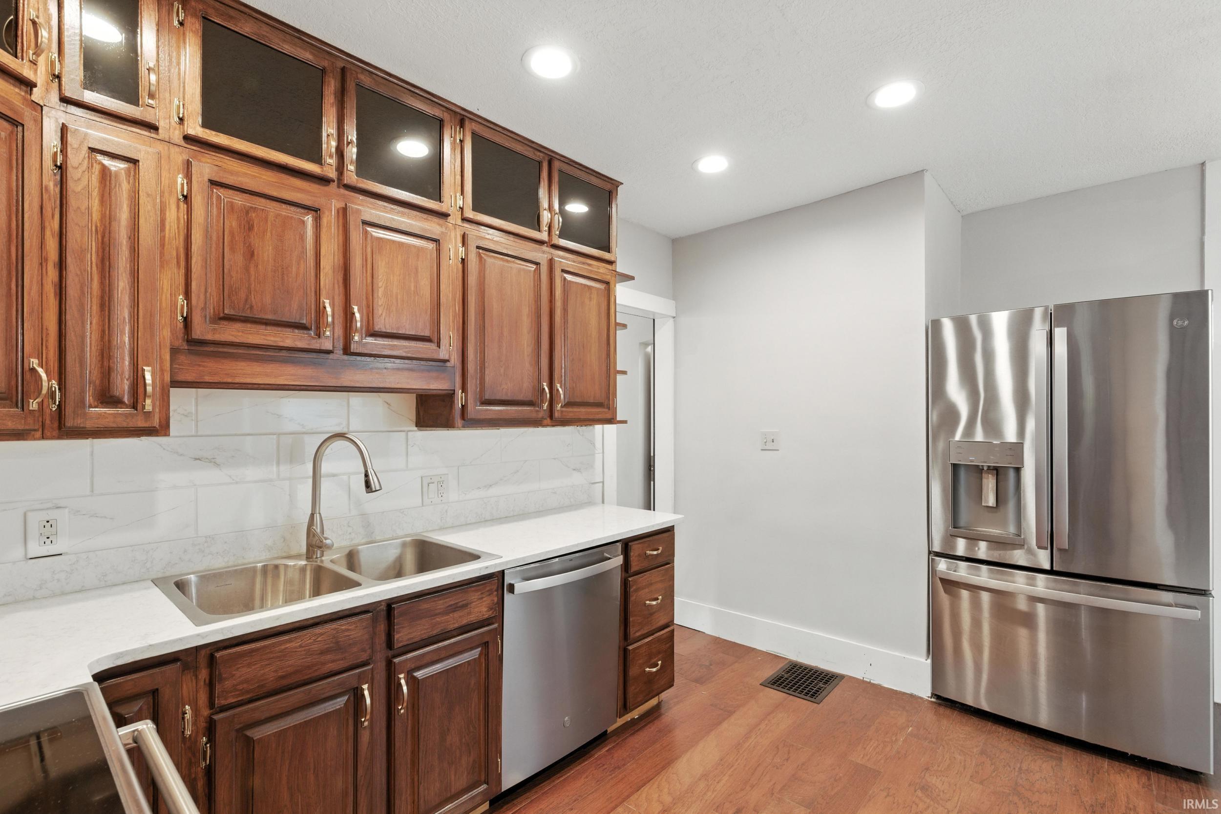 Photo 12 of 714 W Wildwood Avenue