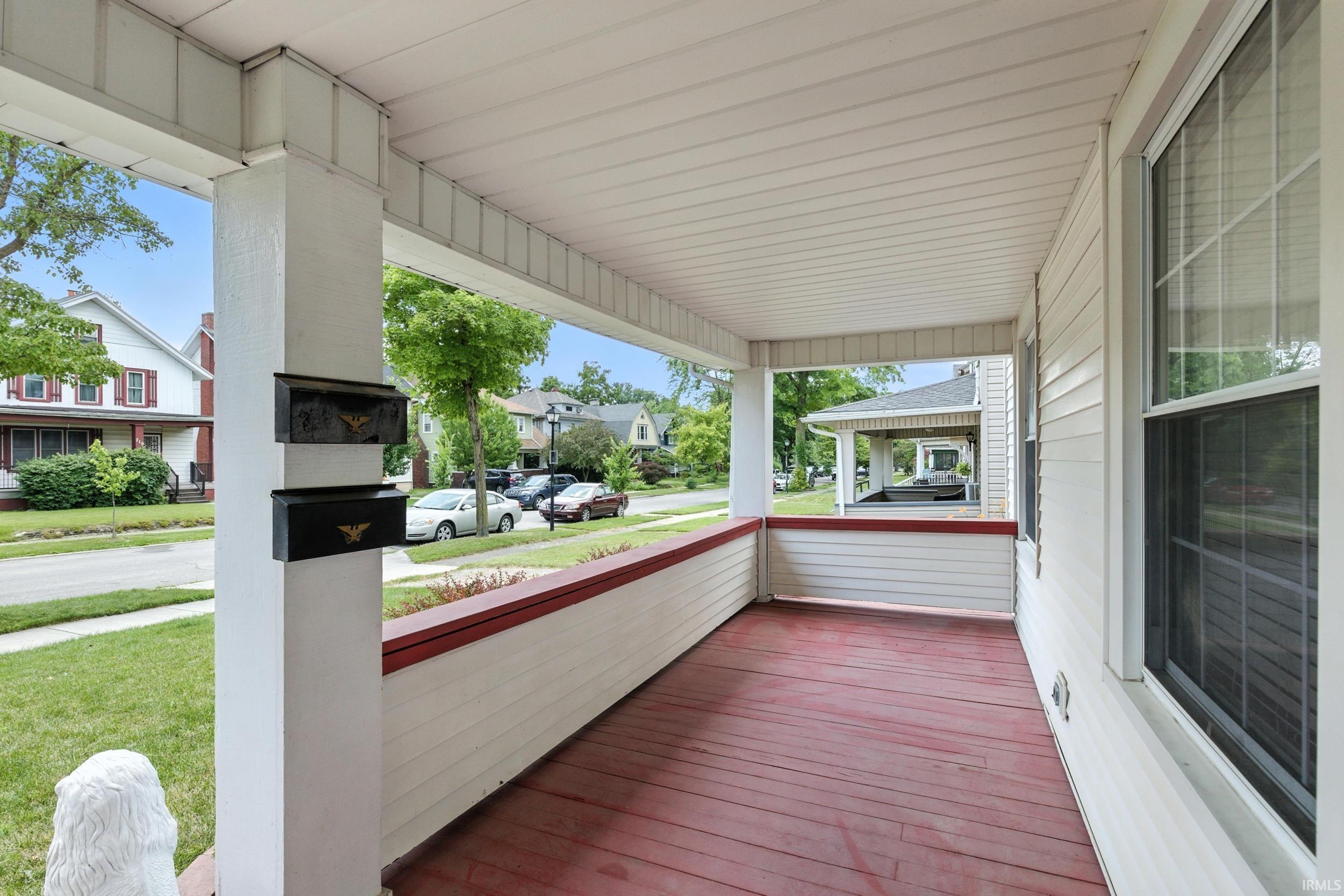 Photo 3 of 714 W Wildwood Avenue