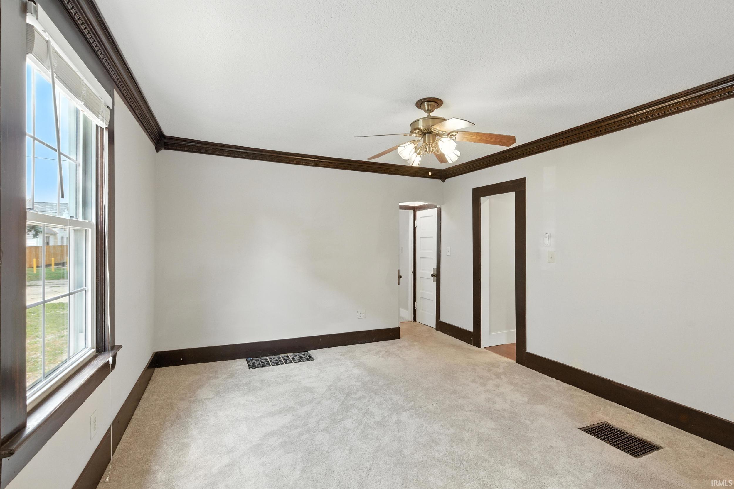 Photo 8 of 714 W Wildwood Avenue