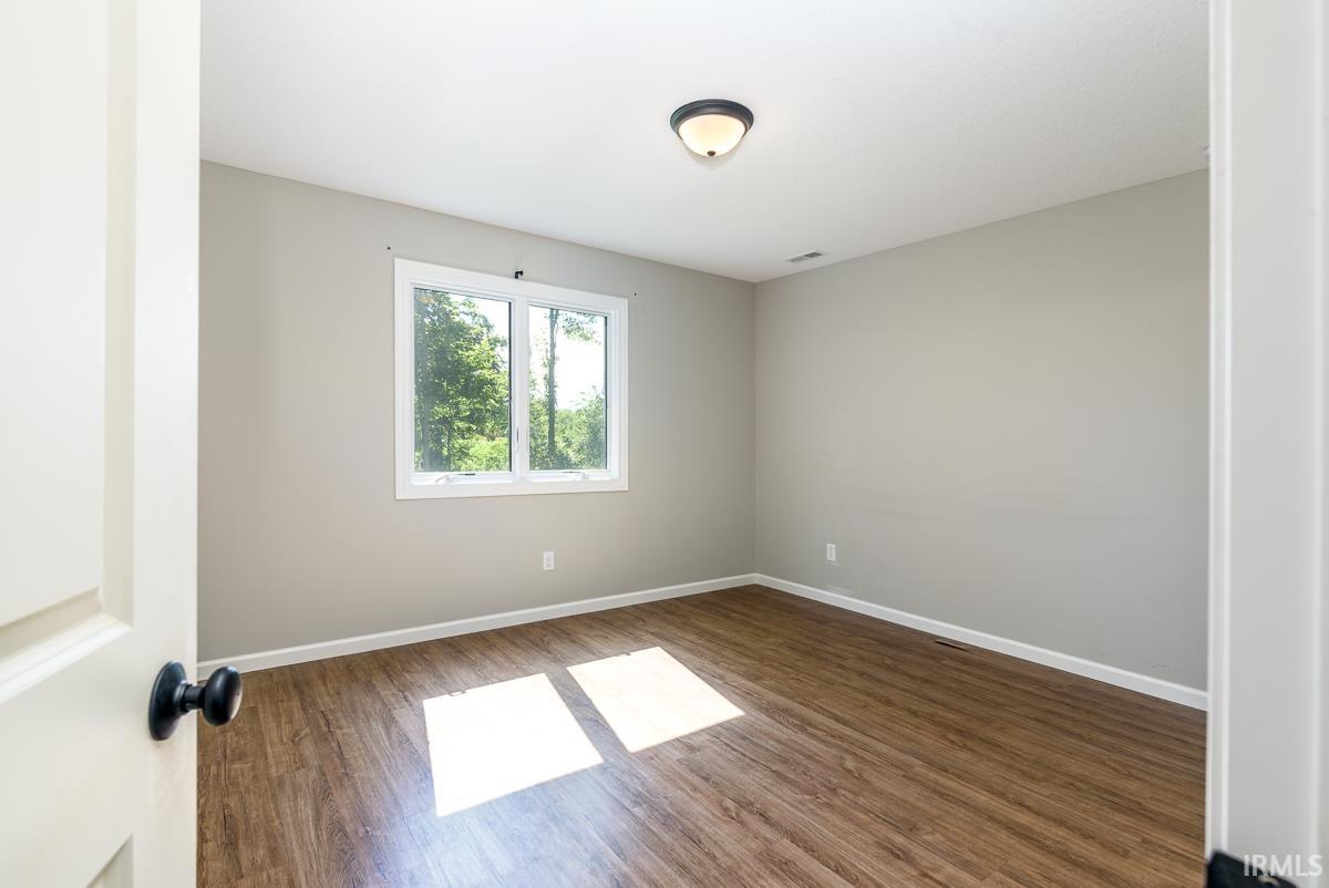 Photo 8 of 16807 Darling Road