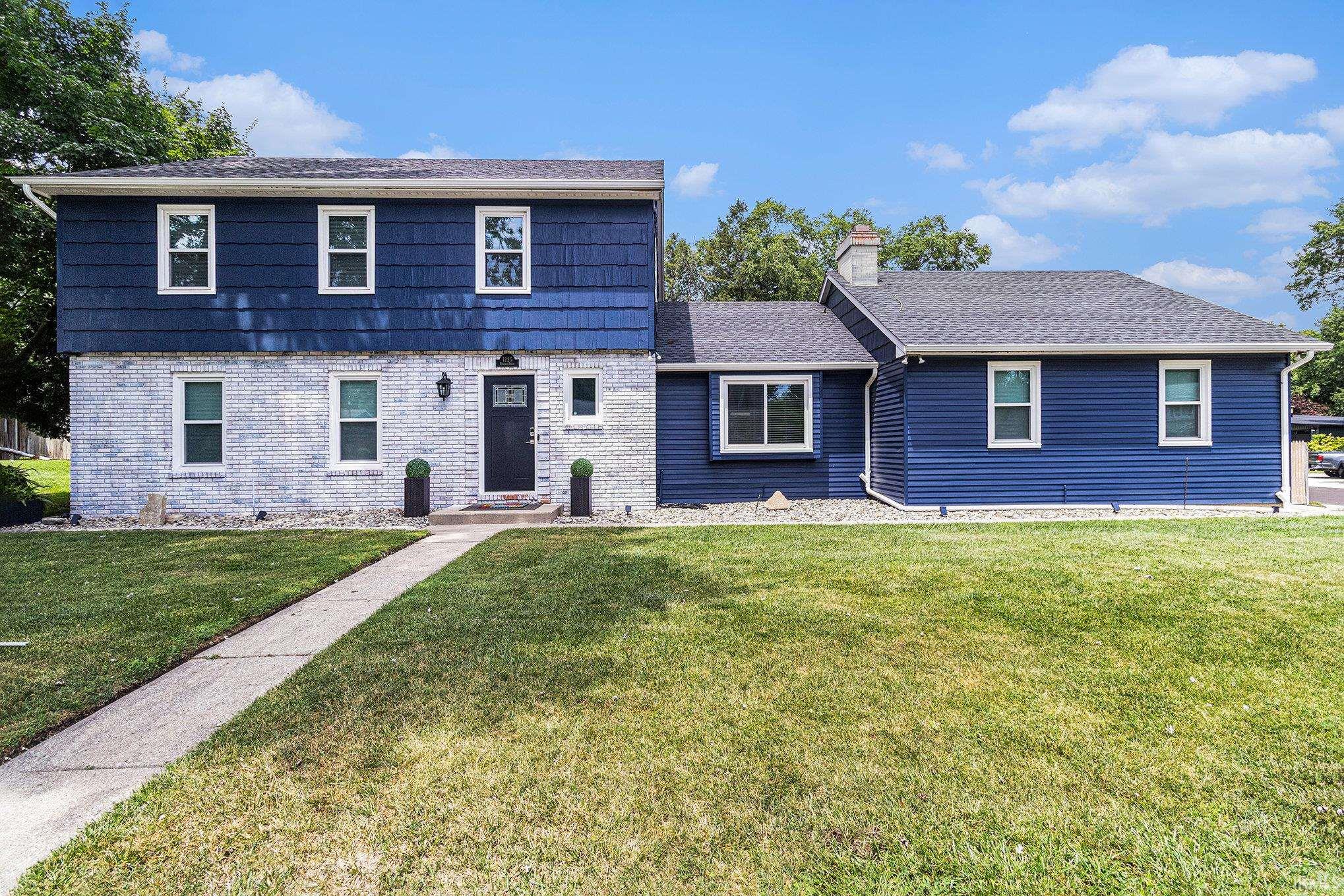 Homes for sale in South Bend, IN | 1225 Fairfax Dr, South Bend, IN 46614 | MLS# 202525046