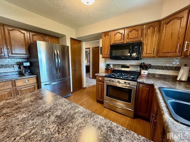 Photo 14 of 9910 Quachita Court