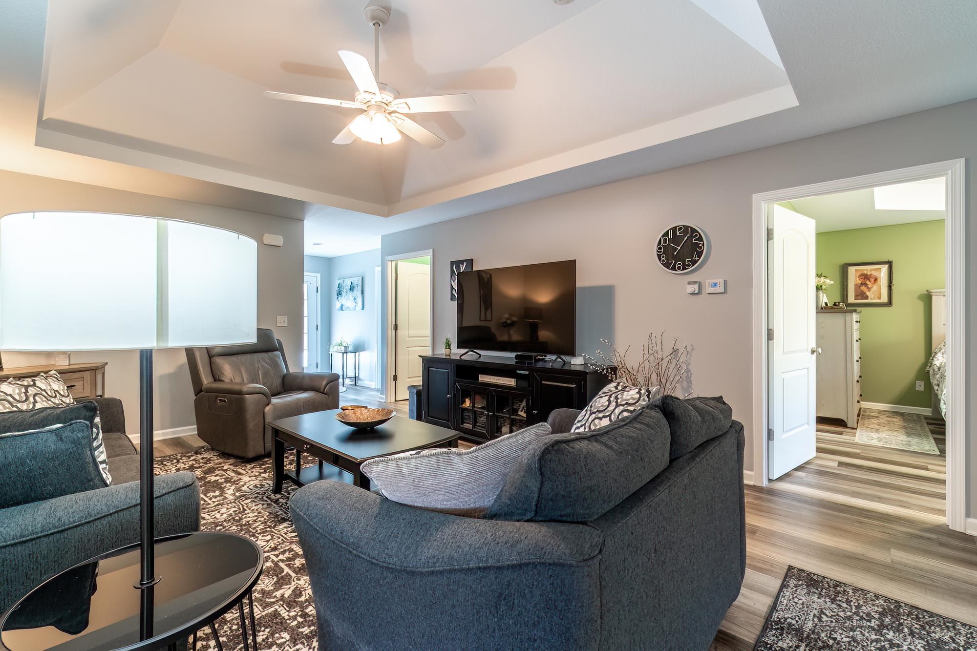 Photo 7 of 1709 Krebs Court