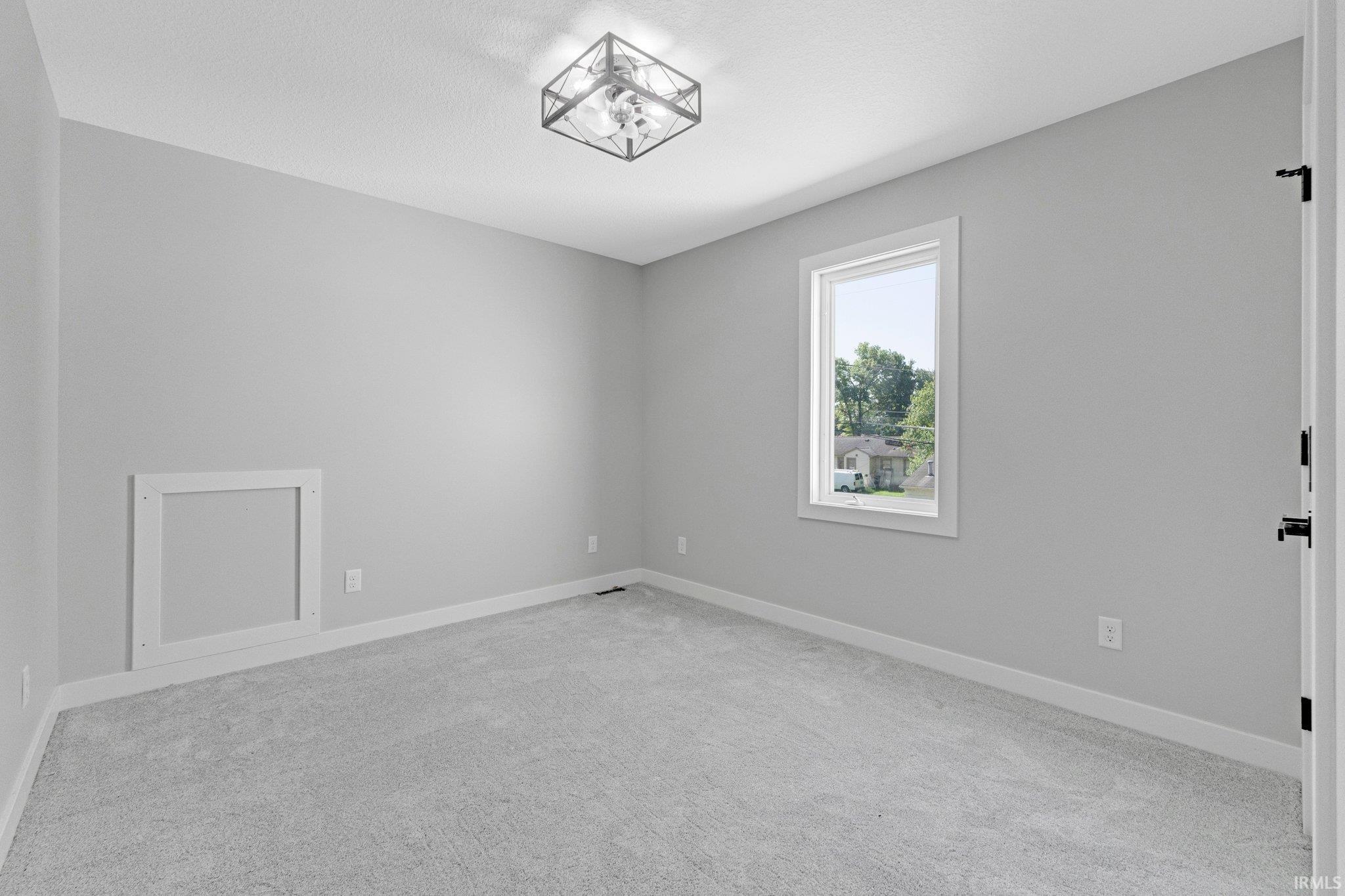 Photo 10 of 5964 N Clinton Street