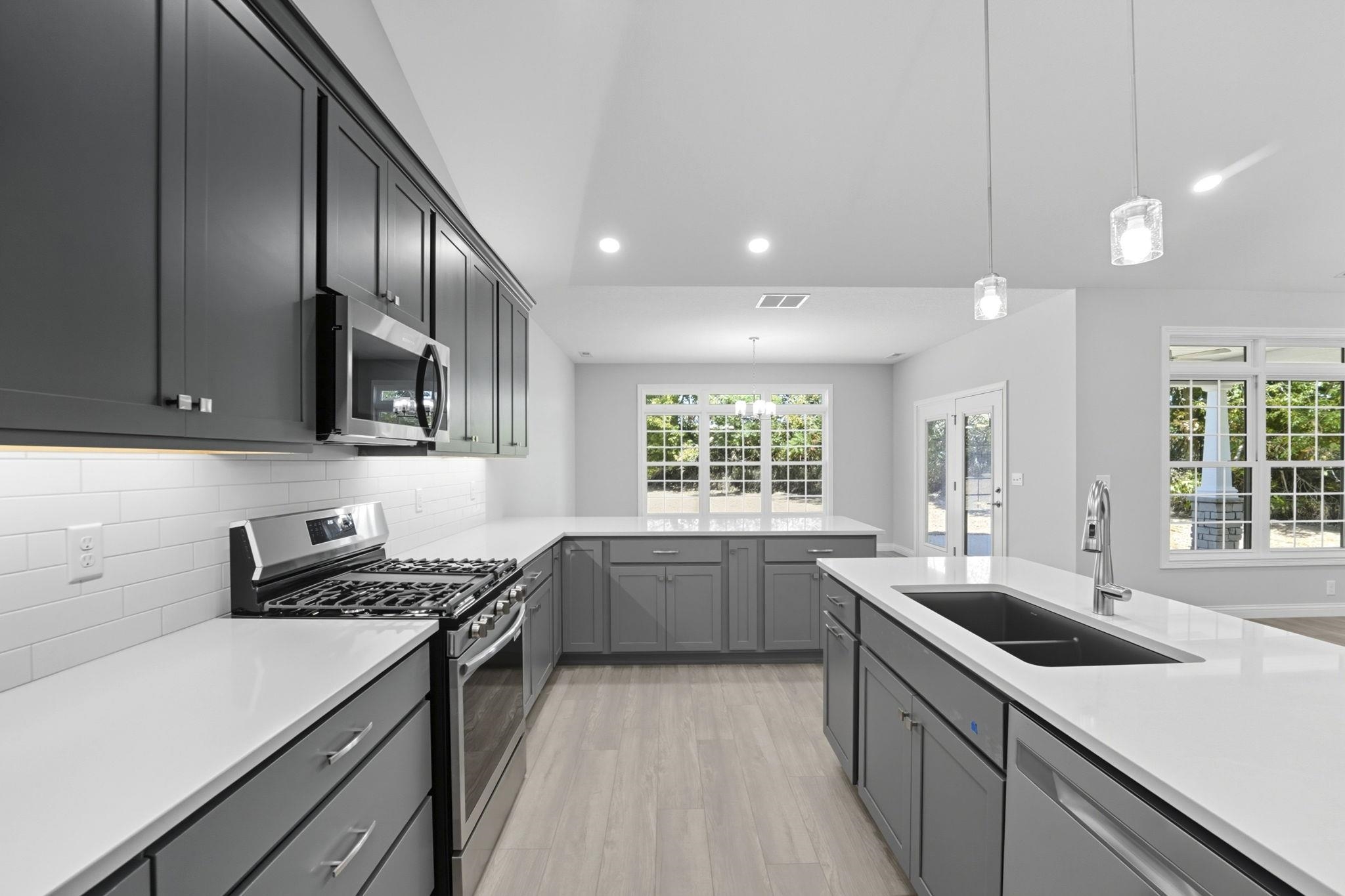 Photo 16 of 3020 N 405 W