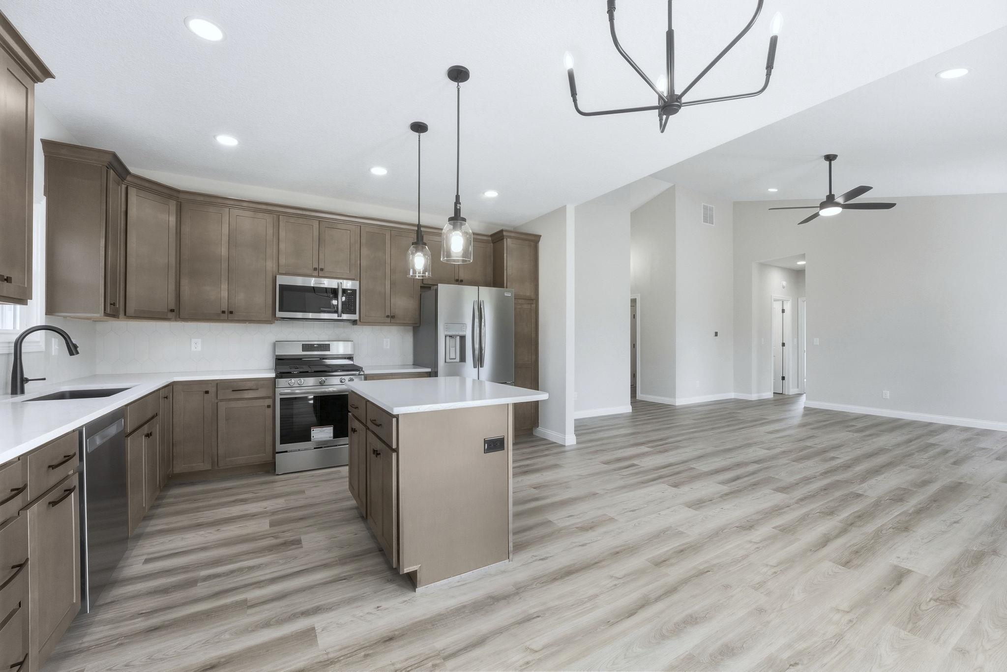 Photo 16 of 3095 N 405 W