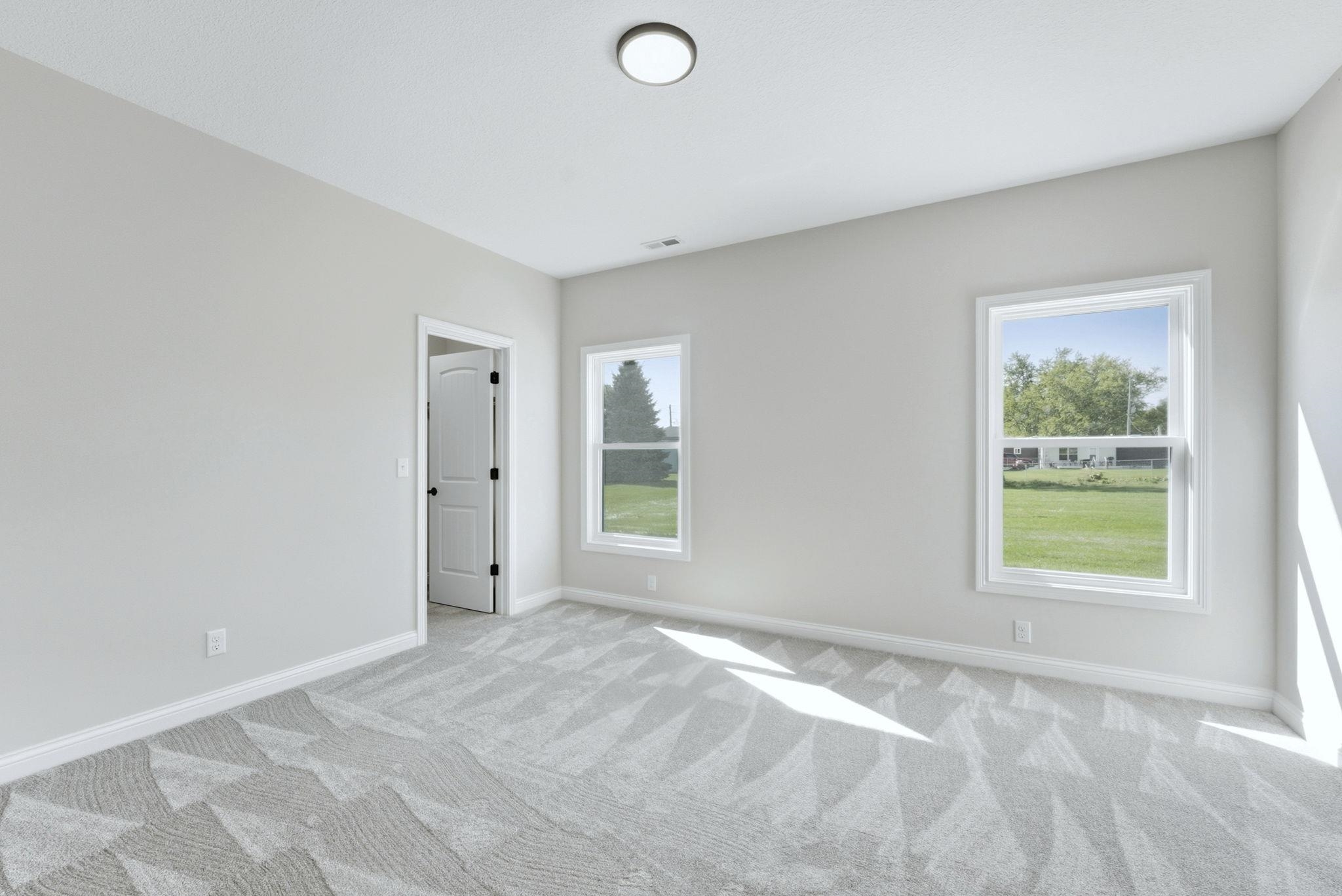 Photo 21 of 3095 N 405 W