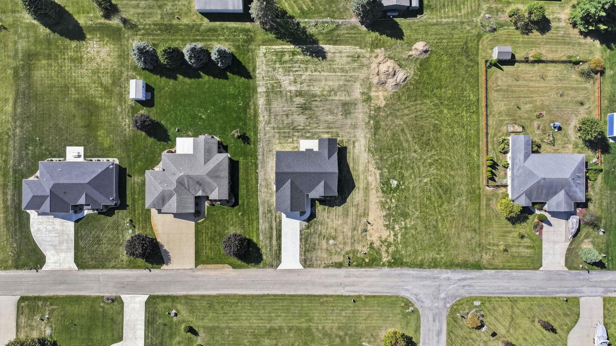 Photo 3 of 3095 N 405 W