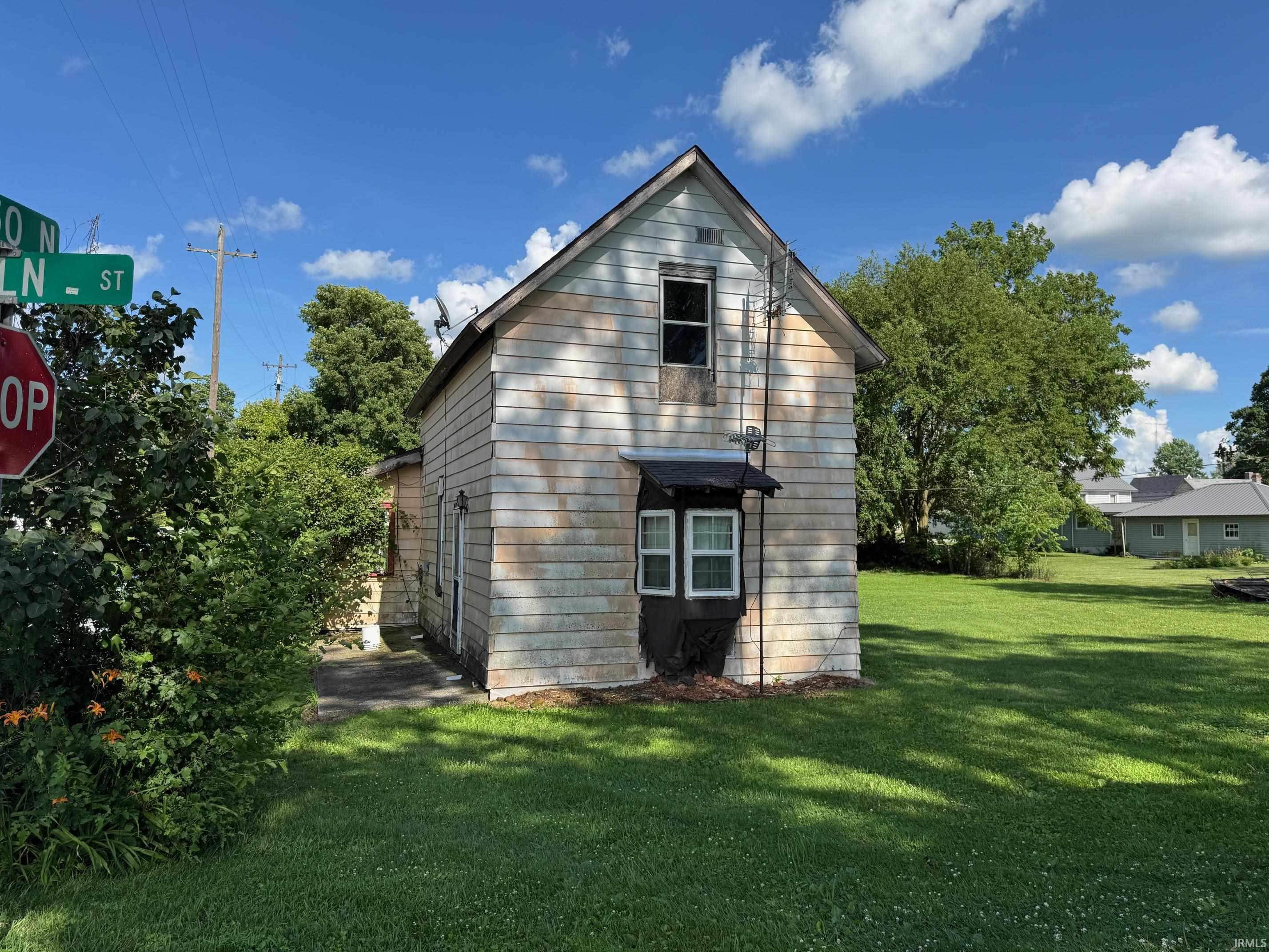 Homes for sale in Macy, IN | 195 N Lincoln St, Macy, IN 46951 | MLS# 202525236