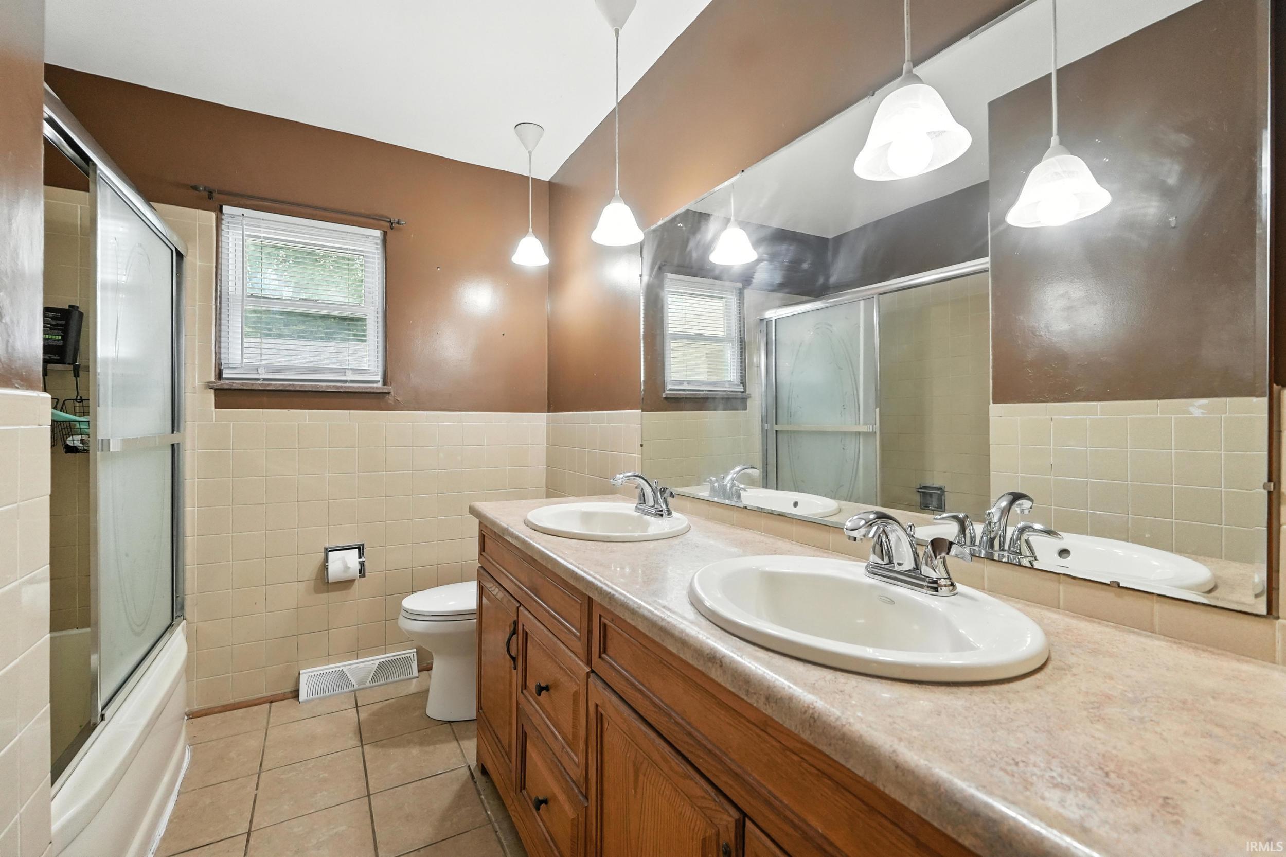 Photo 17 of 3016 Glenwood Avenue