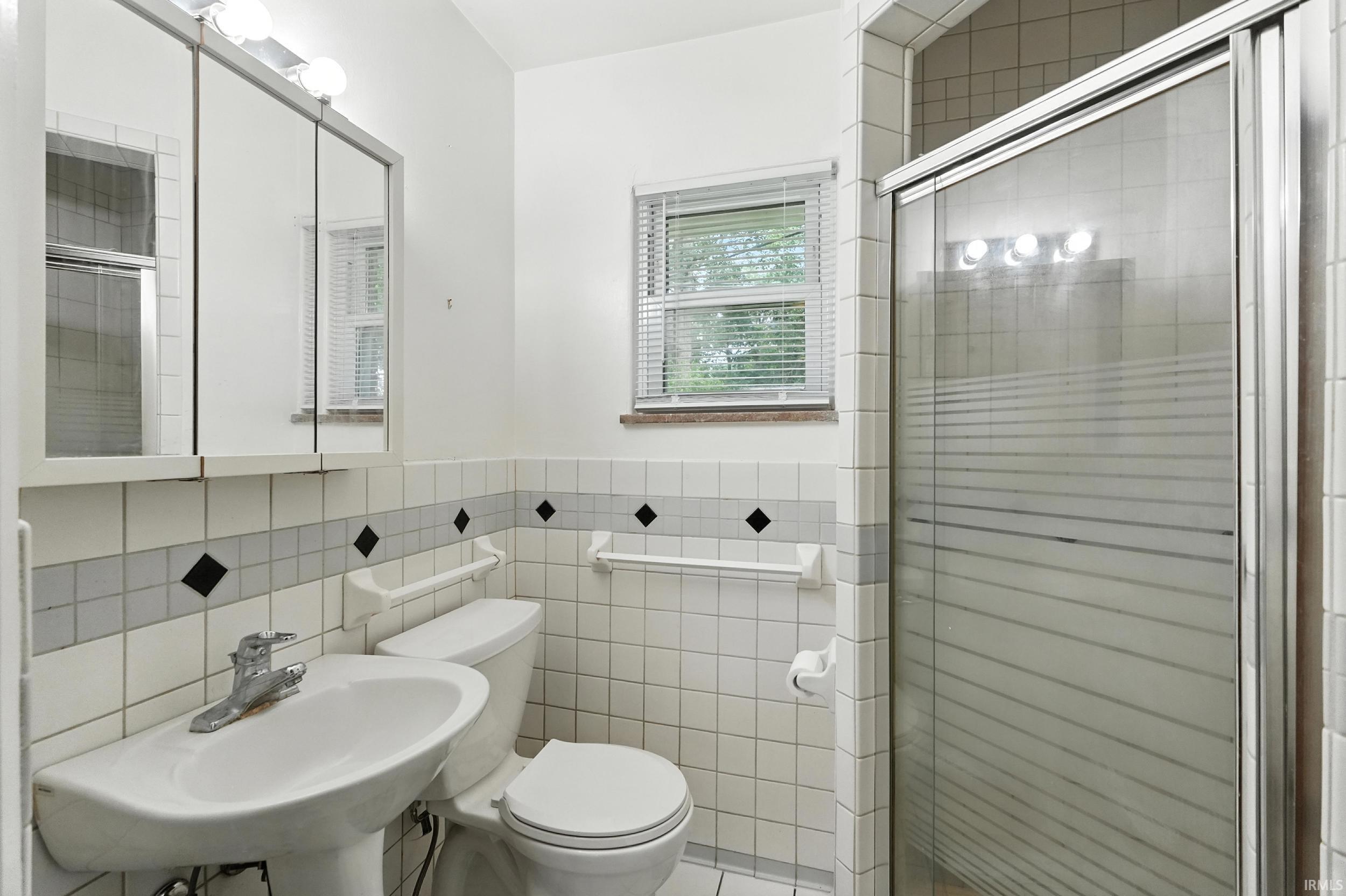 Photo 19 of 3016 Glenwood Avenue