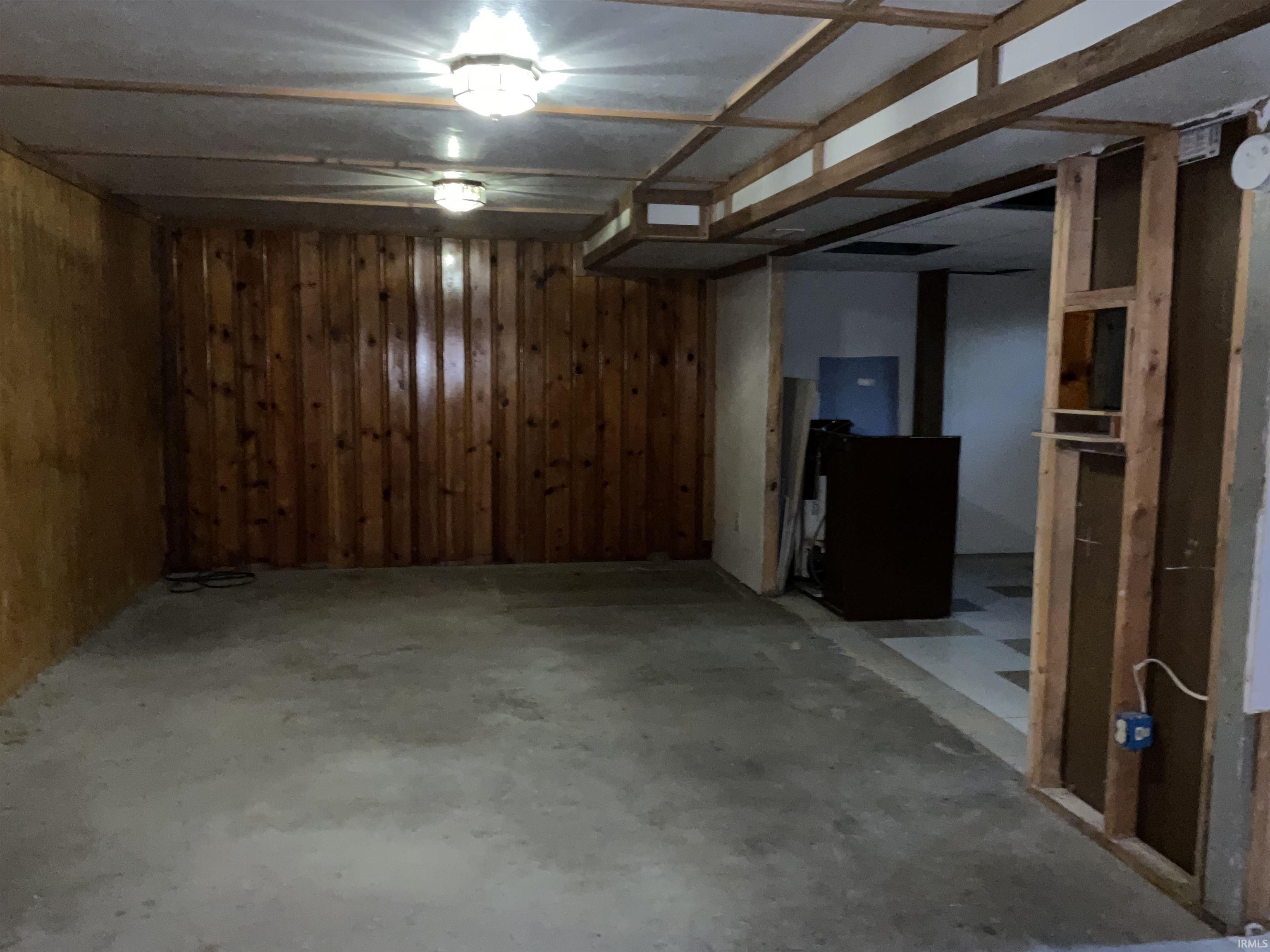 Photo 9 of 13928 Parent Road