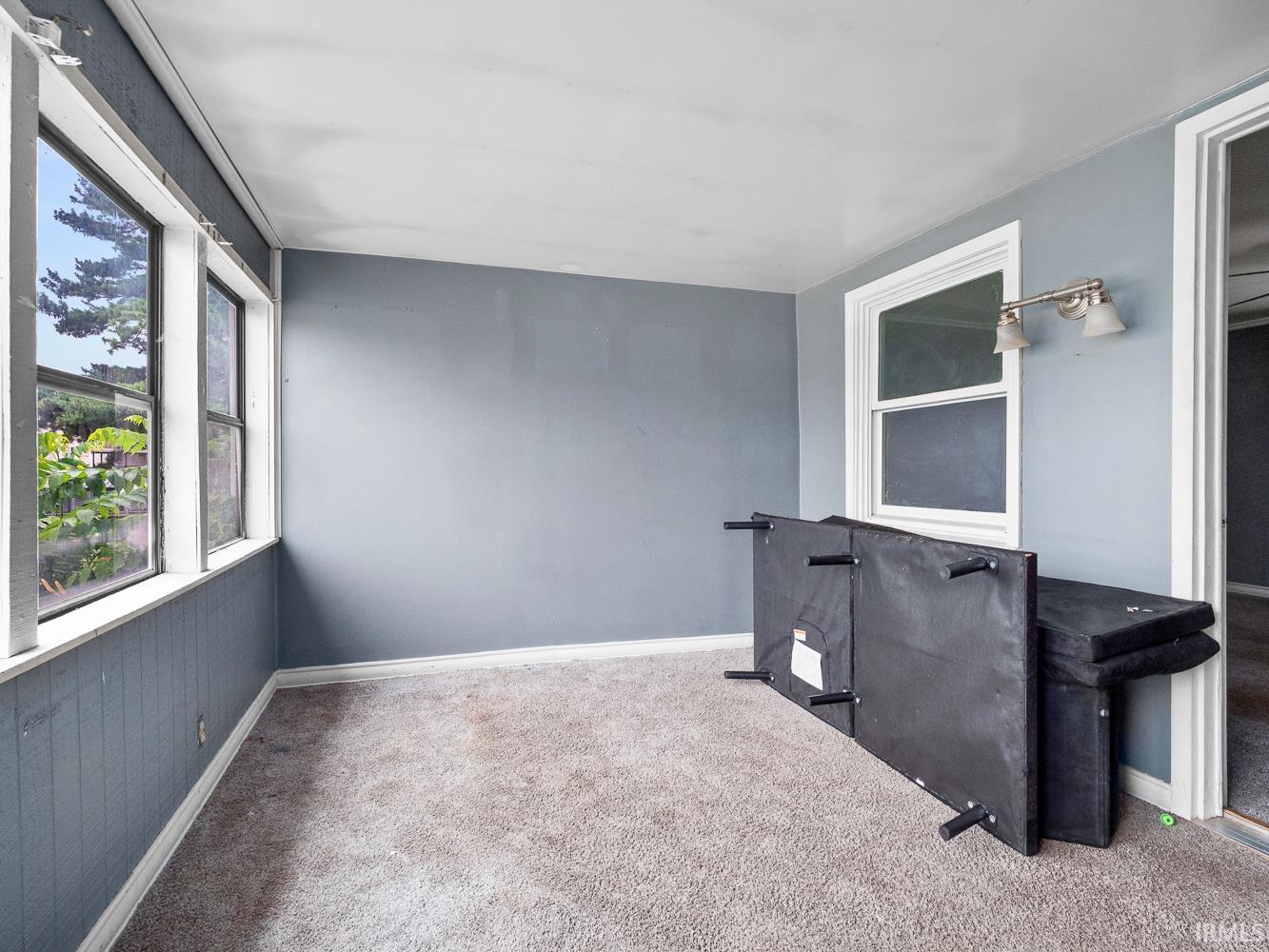 Photo 17 of 235 W Railroad Street