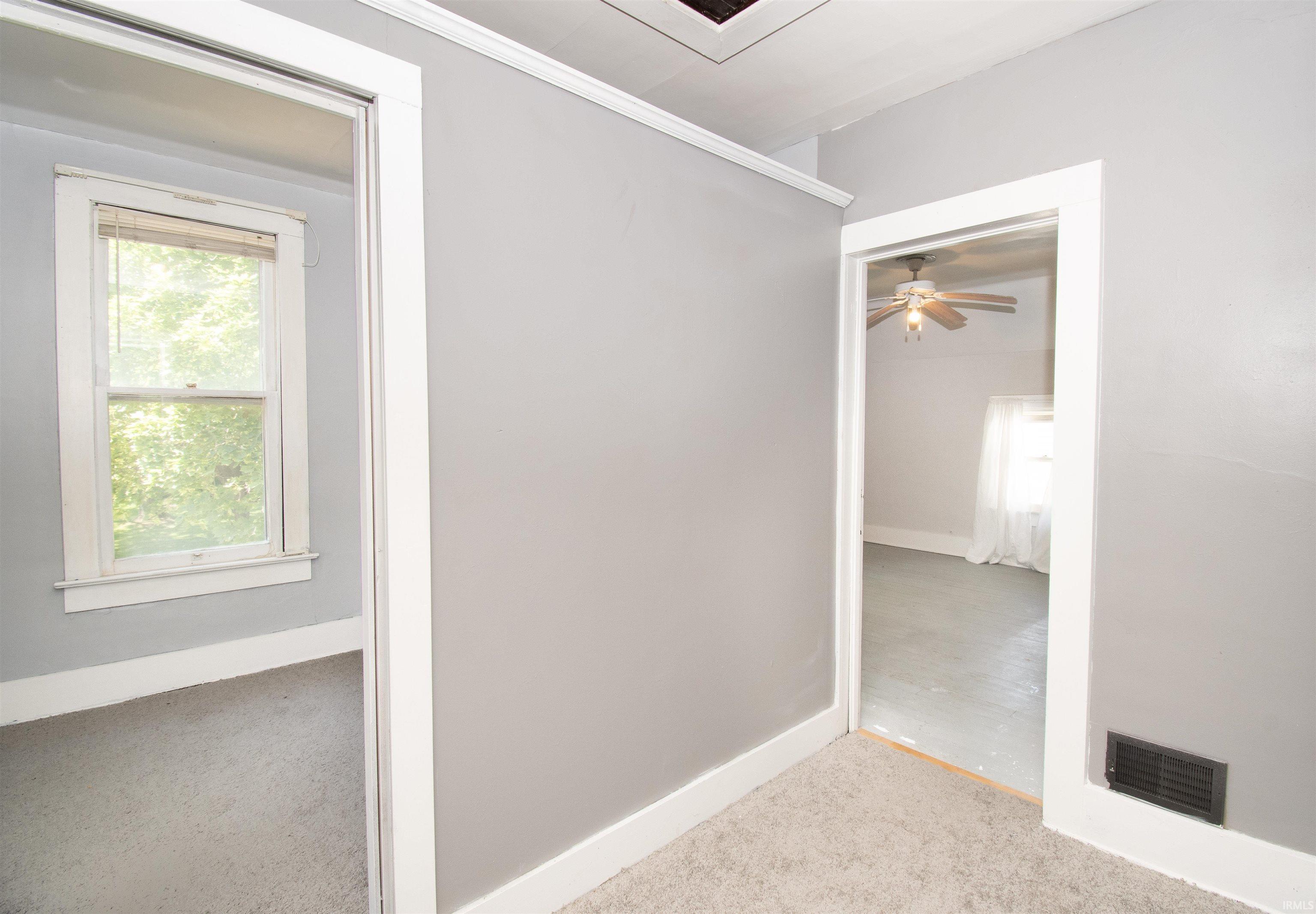 Photo 29 of 622 N Riley Street