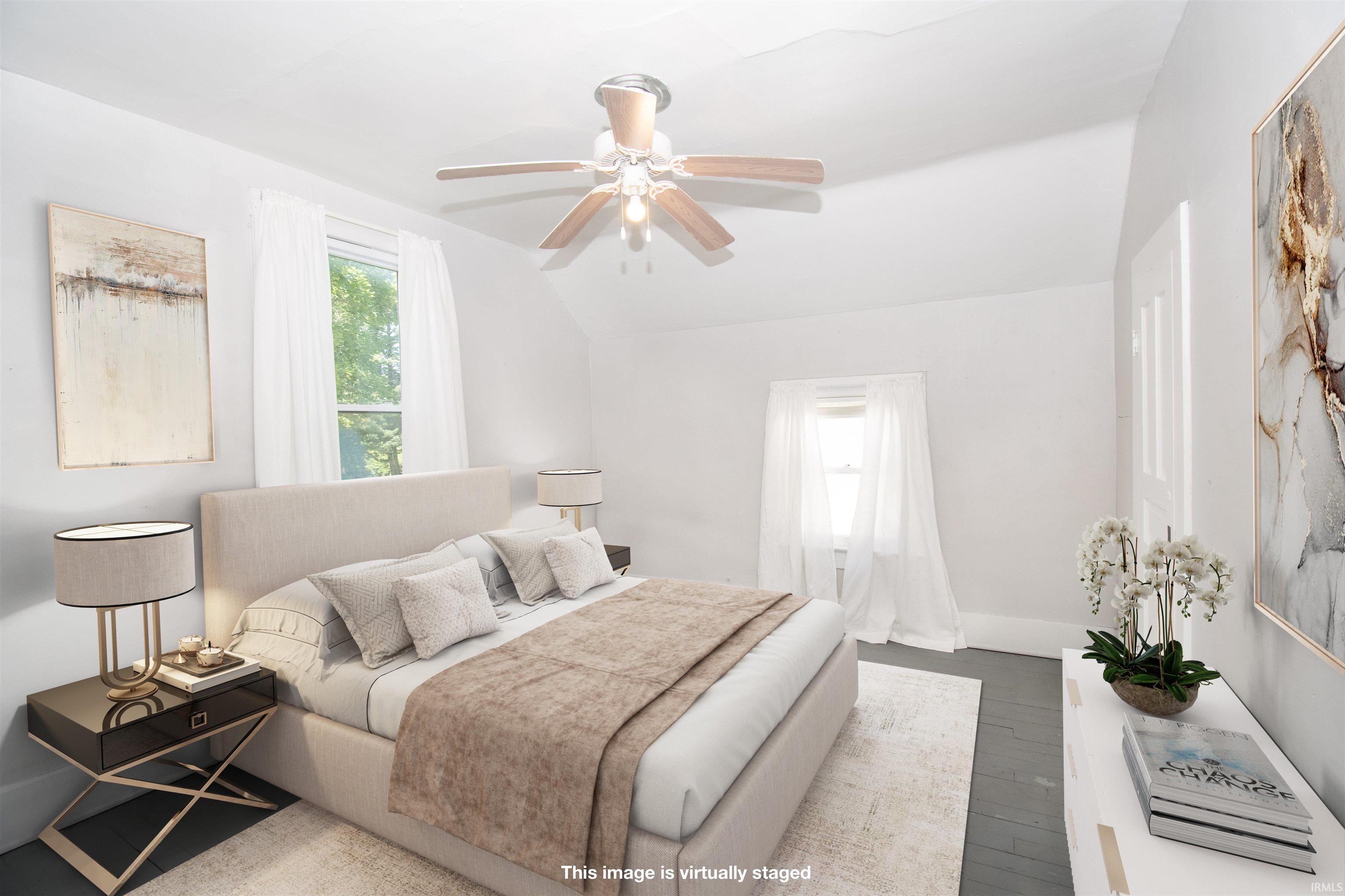 Photo 32 of 622 N Riley Street