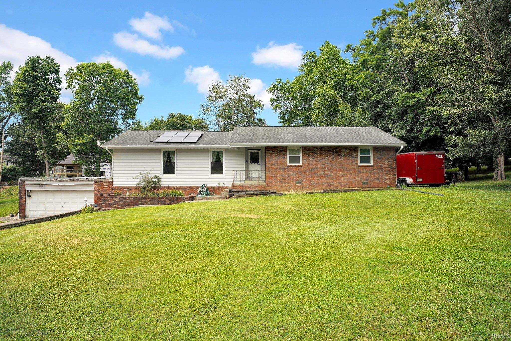 Homes for sale in Bedford, IN | 2403 G St, Bedford, IN 47421 | MLS# 202525360