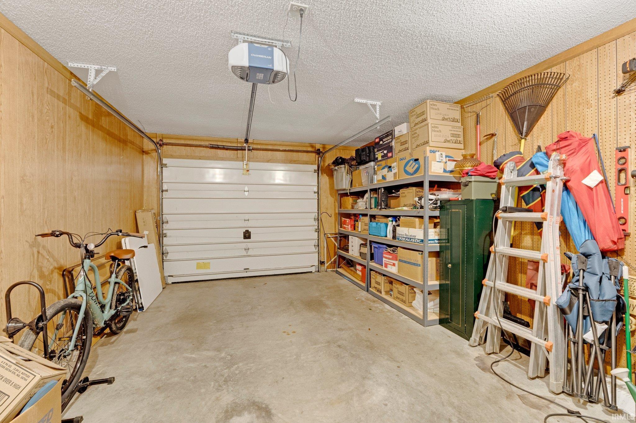 Photo 19 of 8304 Lamplighter Court