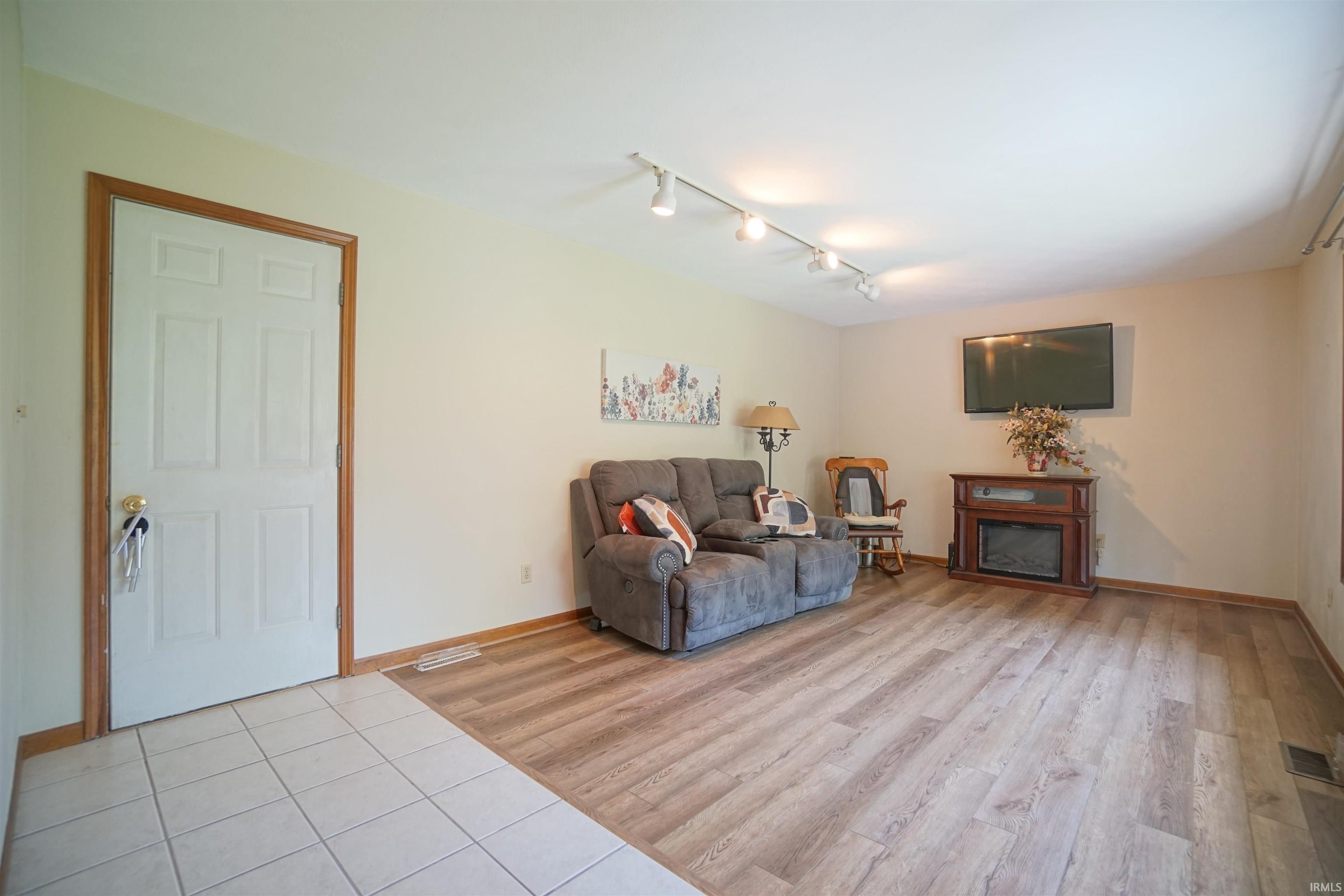 Photo 8 of 1234 Meadow Lane