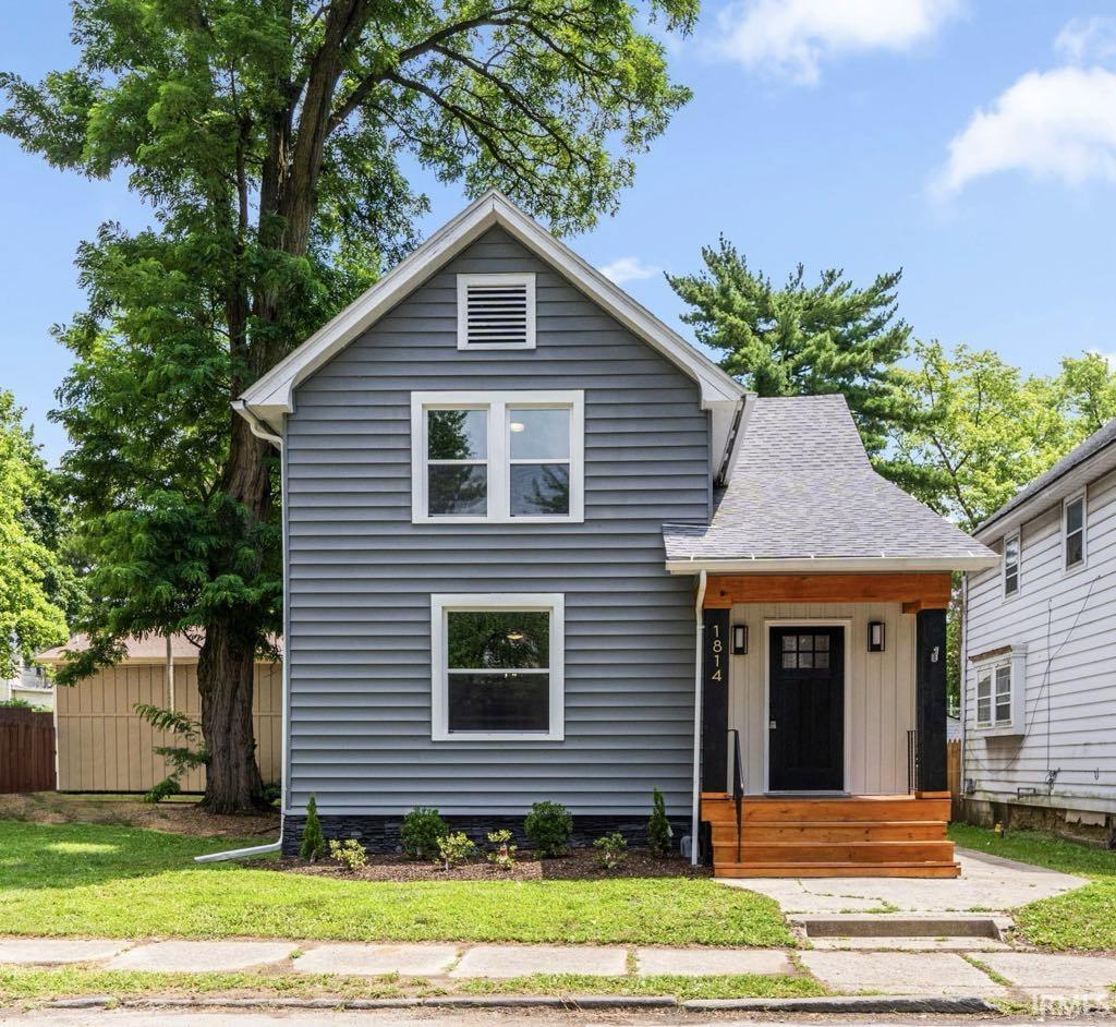 Photo 0 of 1814 Bayer Avenue