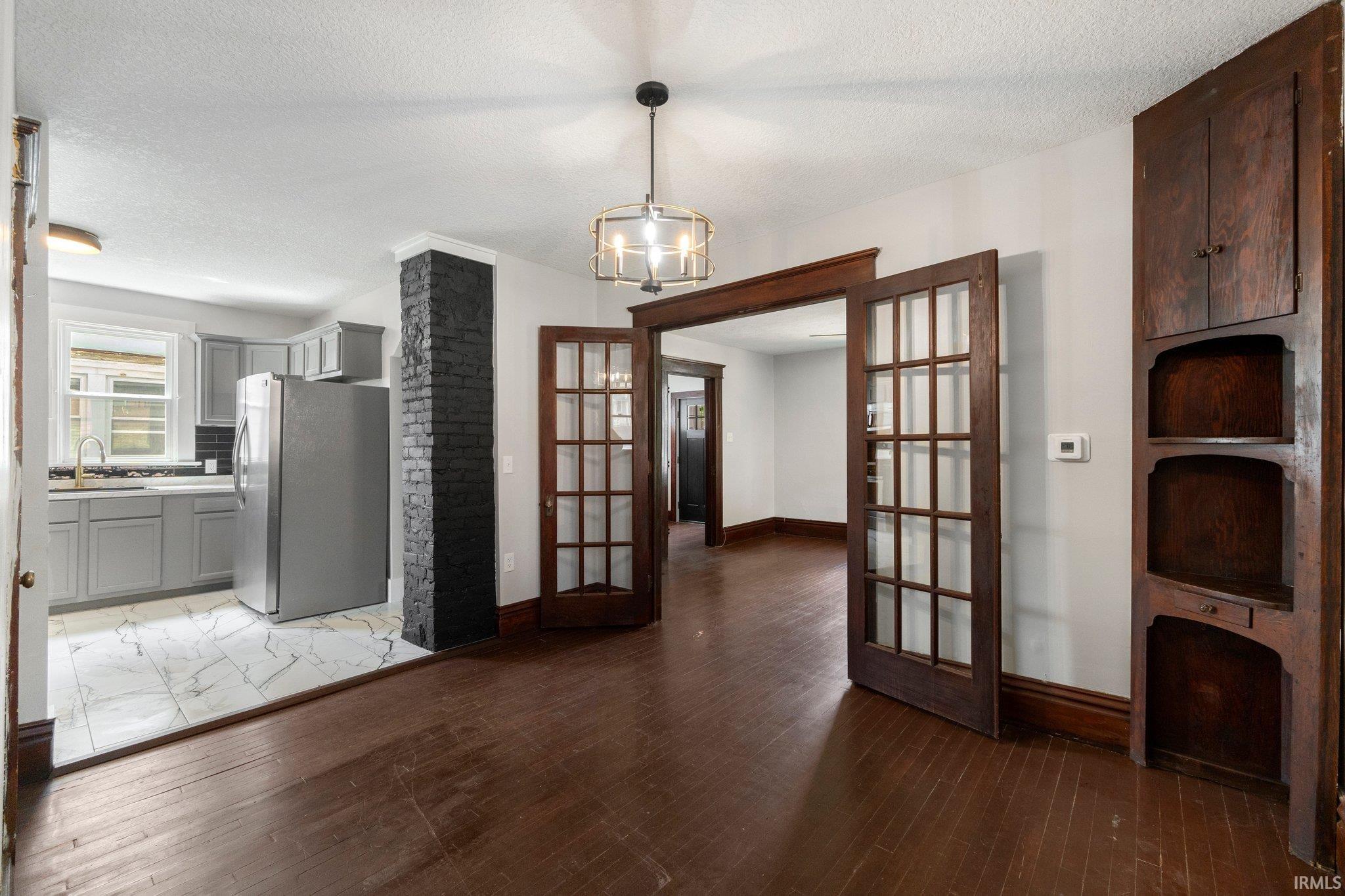 Photo 11 of 1814 Bayer Avenue