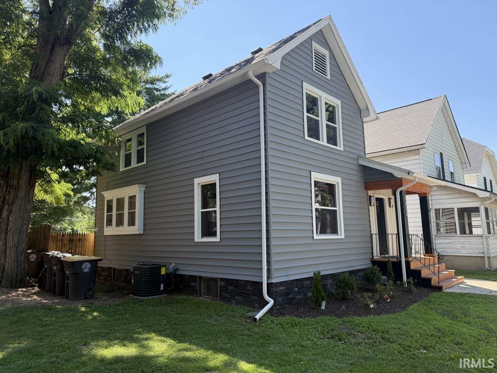 Photo 4 of 1814 Bayer Avenue