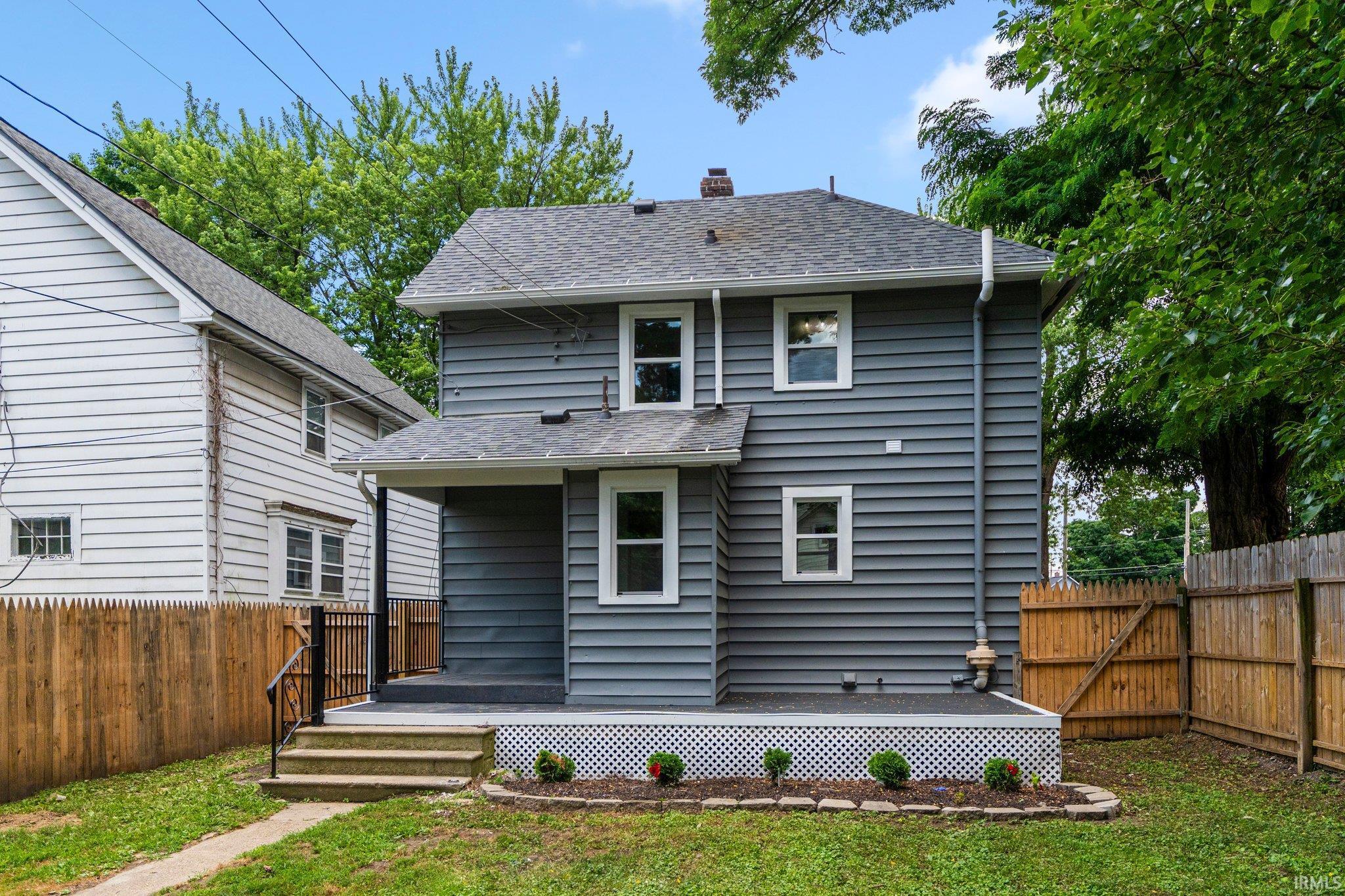 Photo 5 of 1814 Bayer Avenue