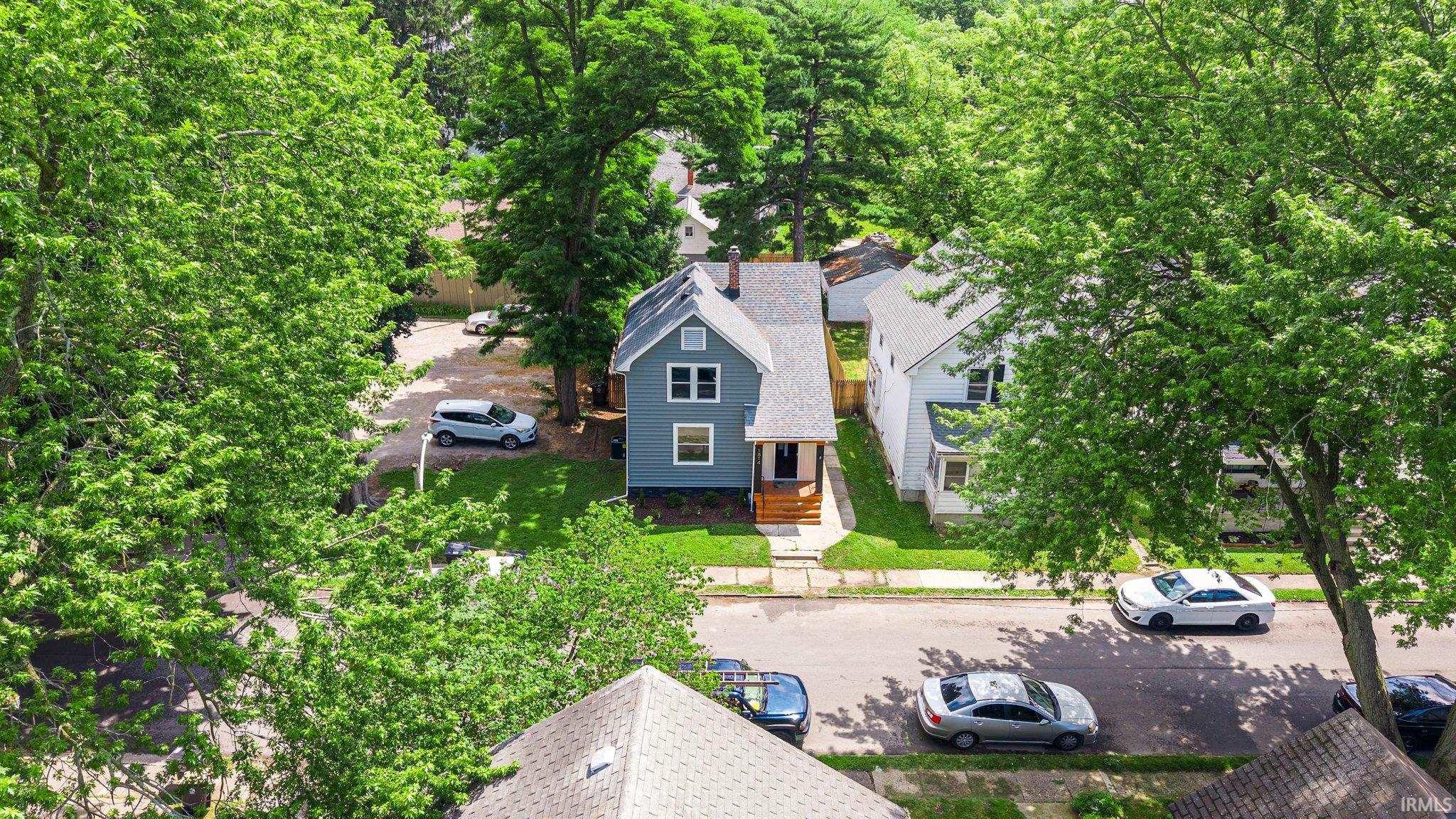 Photo 7 of 1814 Bayer Avenue
