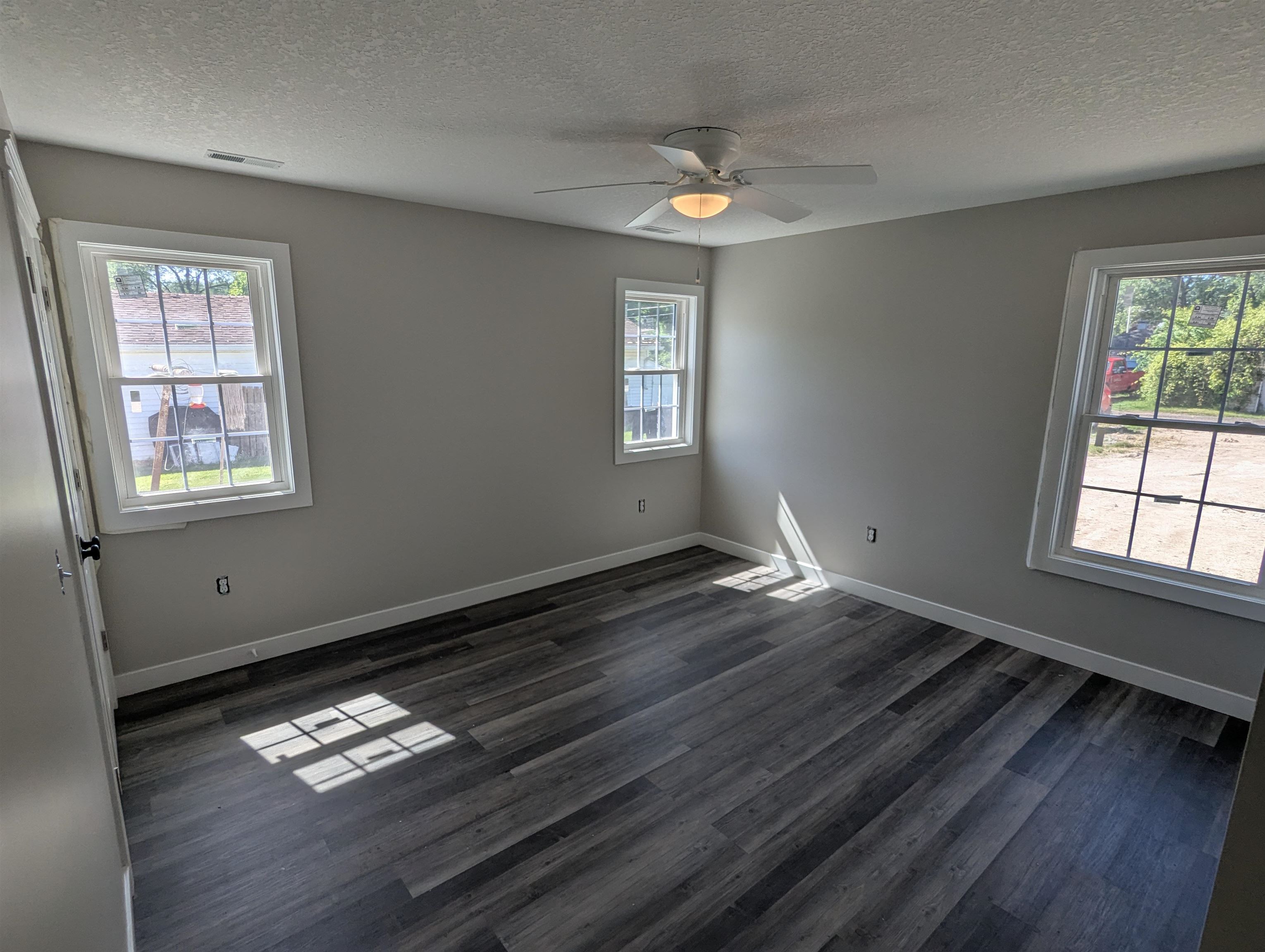 Photo 4 of 2206 24th Avenue