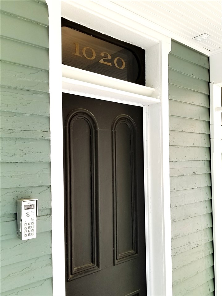 Photo 1 of 1020 W Wayne Street
