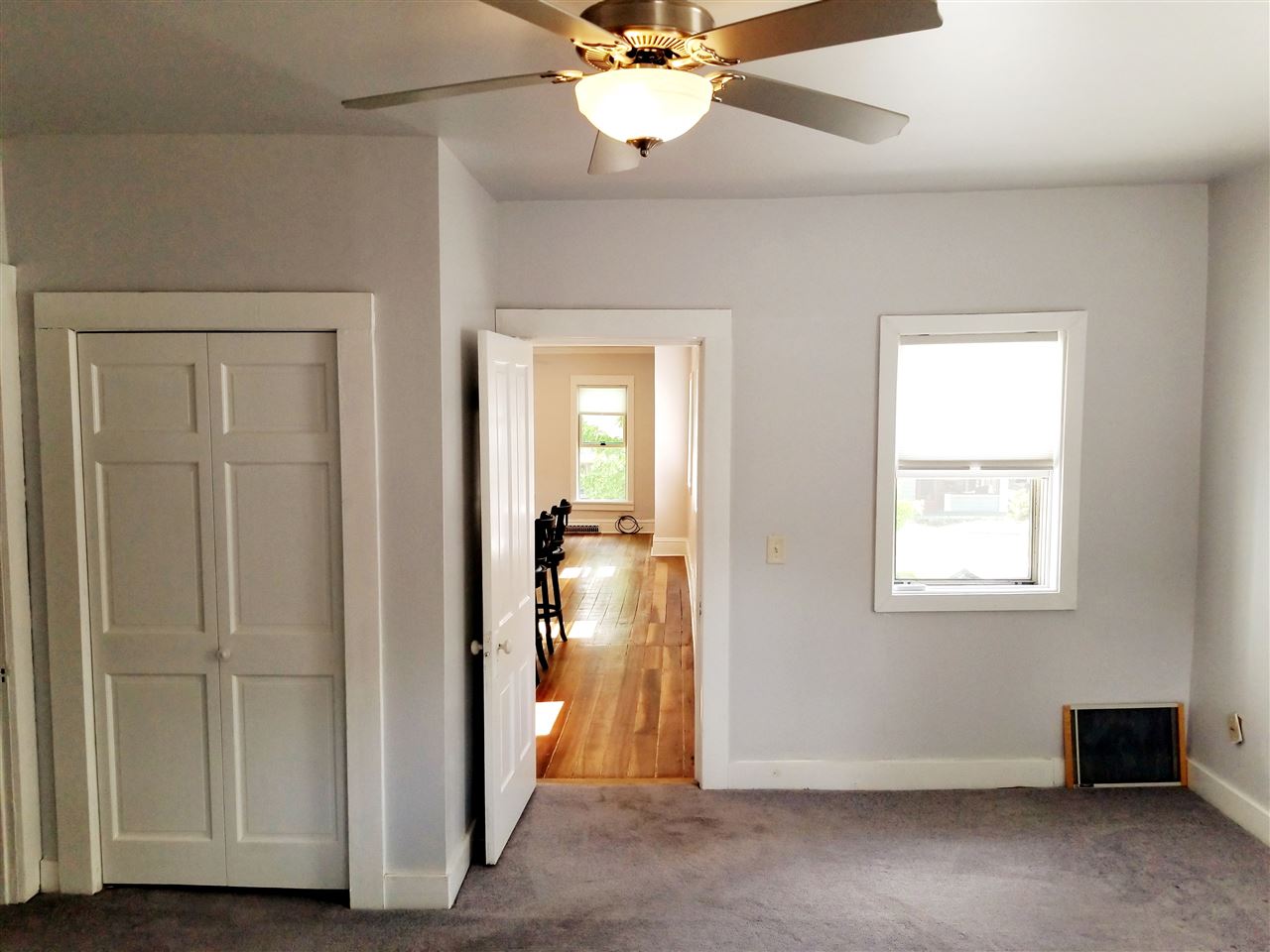 Photo 18 of 1020 W Wayne Street