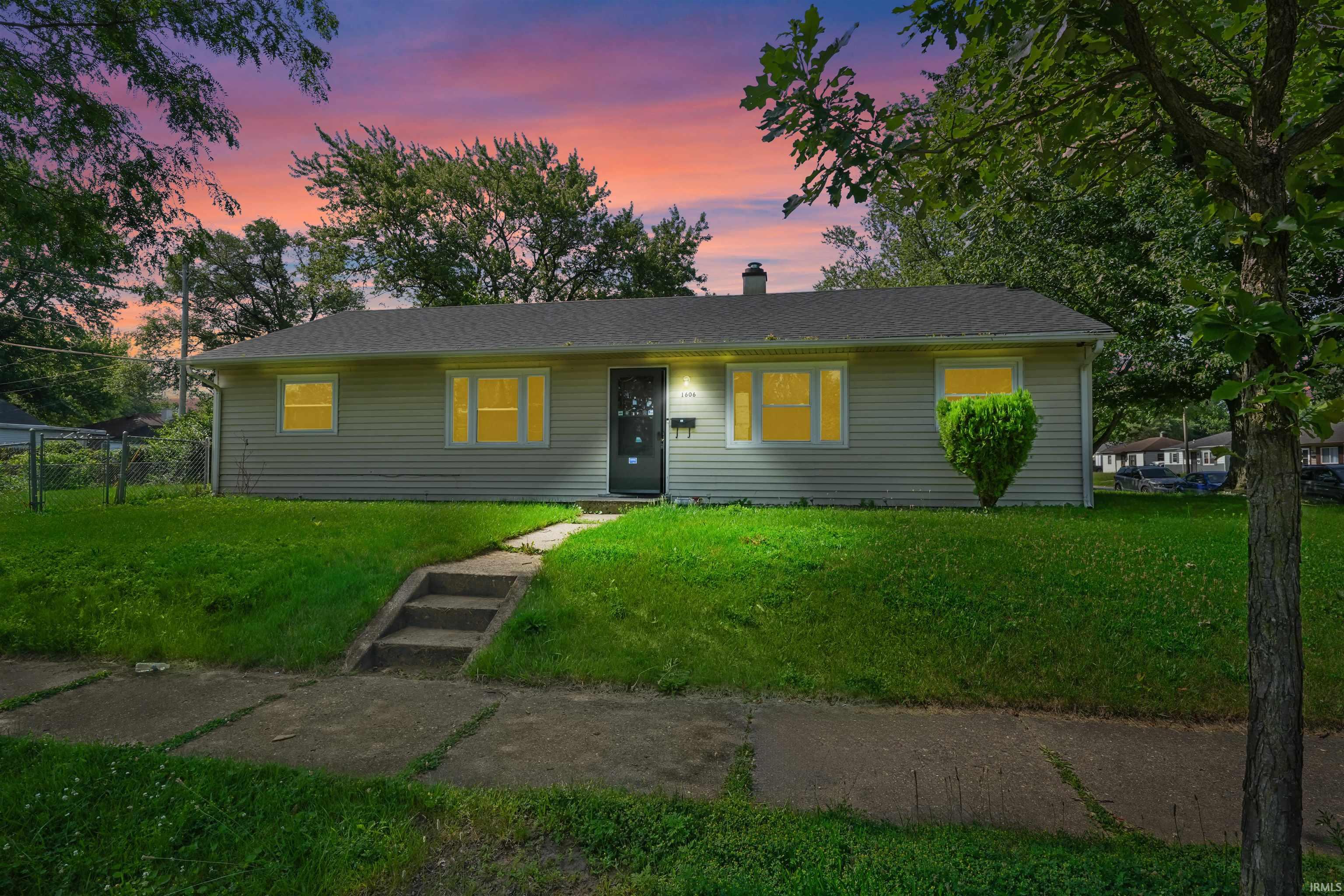 Photo 7 of 1606 Capitol Avenue