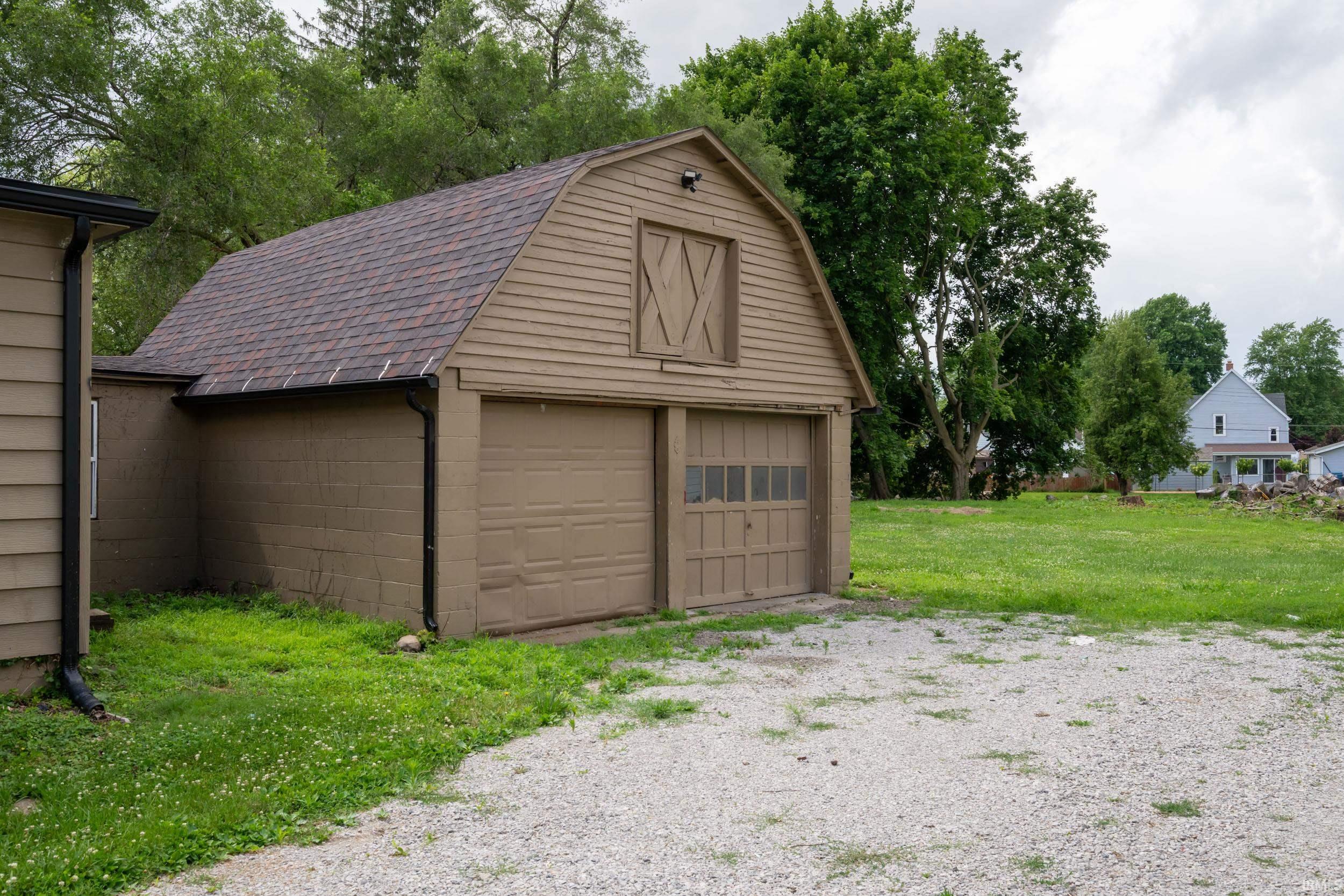 Homes for sale in New Haven, IN | 1201 Canal St, New Haven, IN 46774 | MLS# 202525466