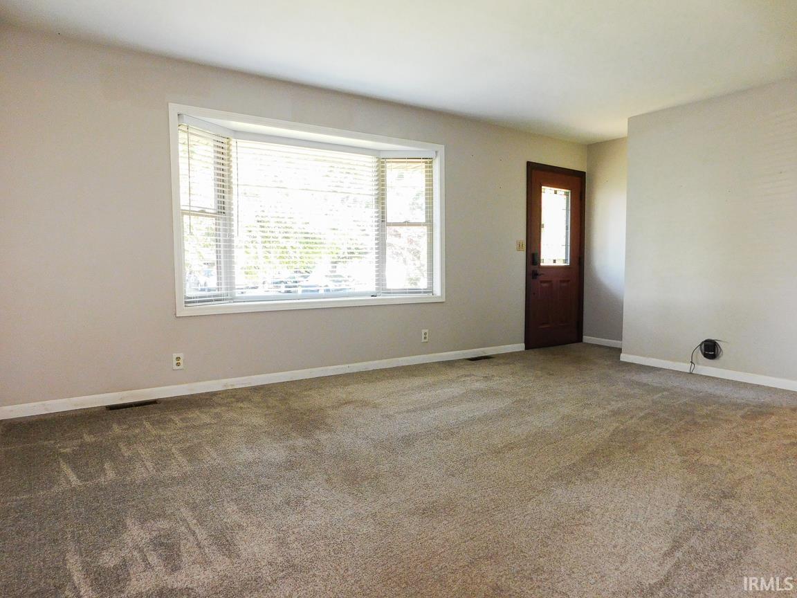 Photo 5 of 185 W Mercury Street