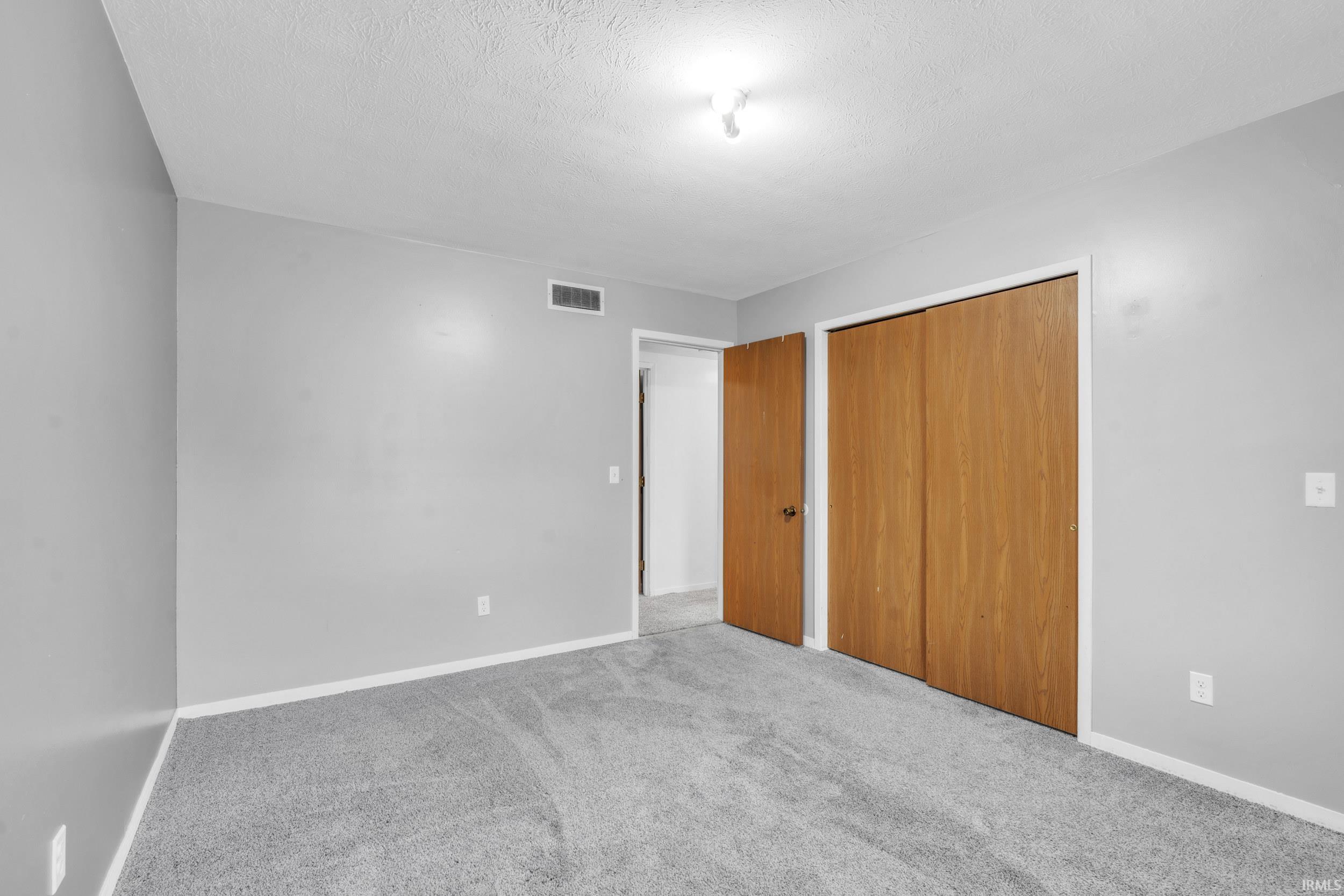 Photo 15 of 311 N Golden Drive